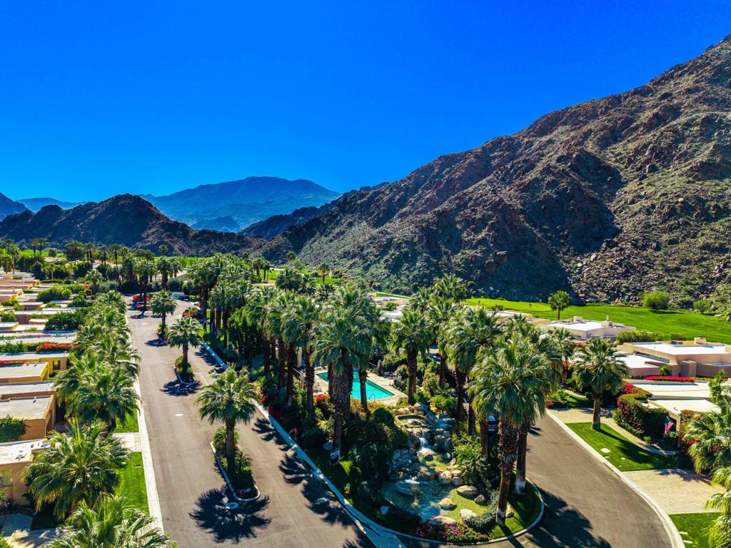 76970 Avenida Fernando