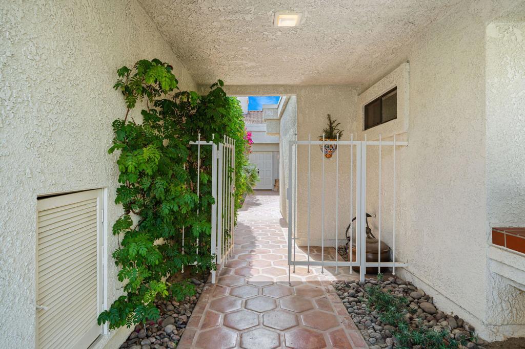 50095 Calle Rosarita