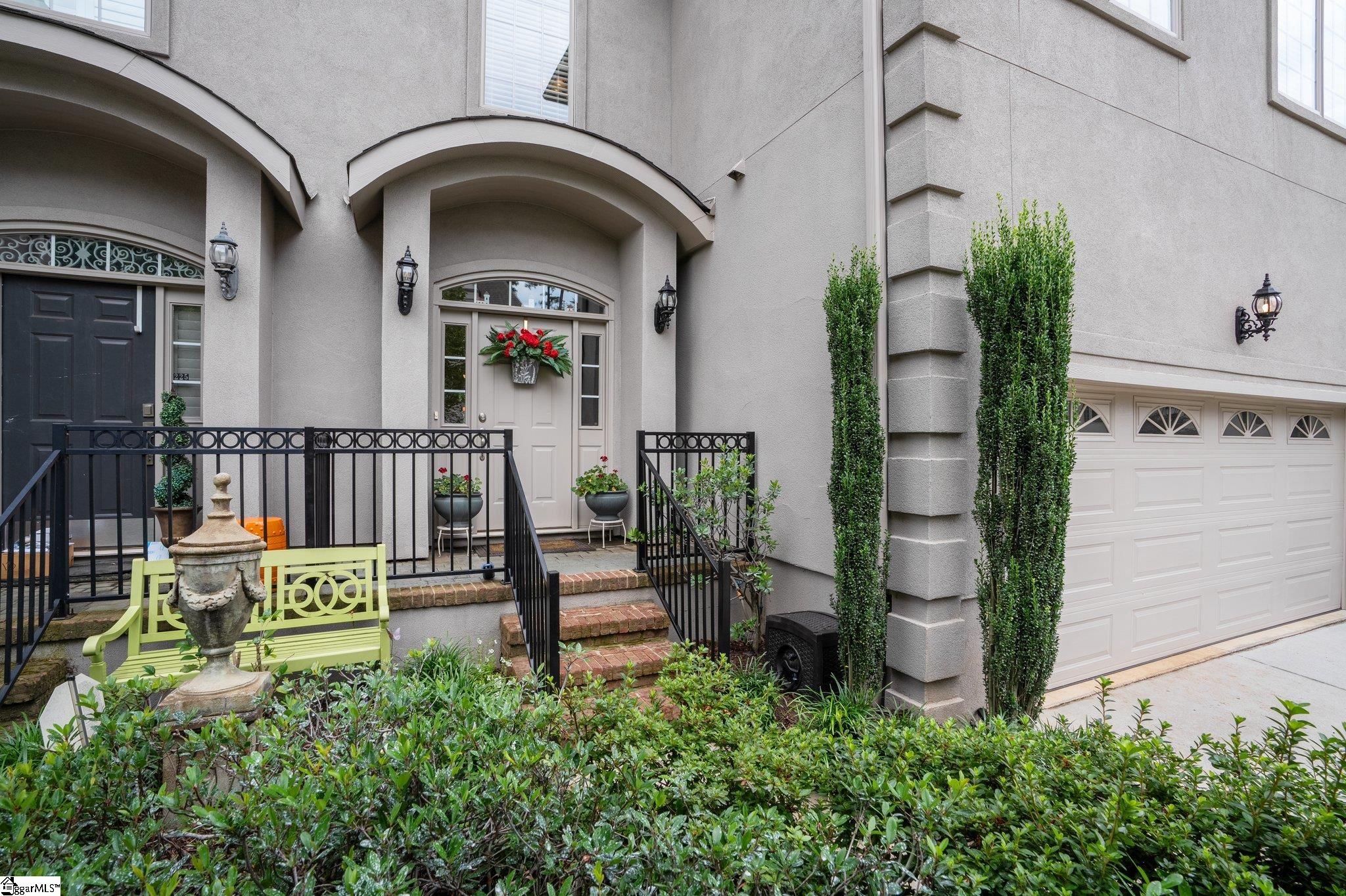 227 Castellan Drive