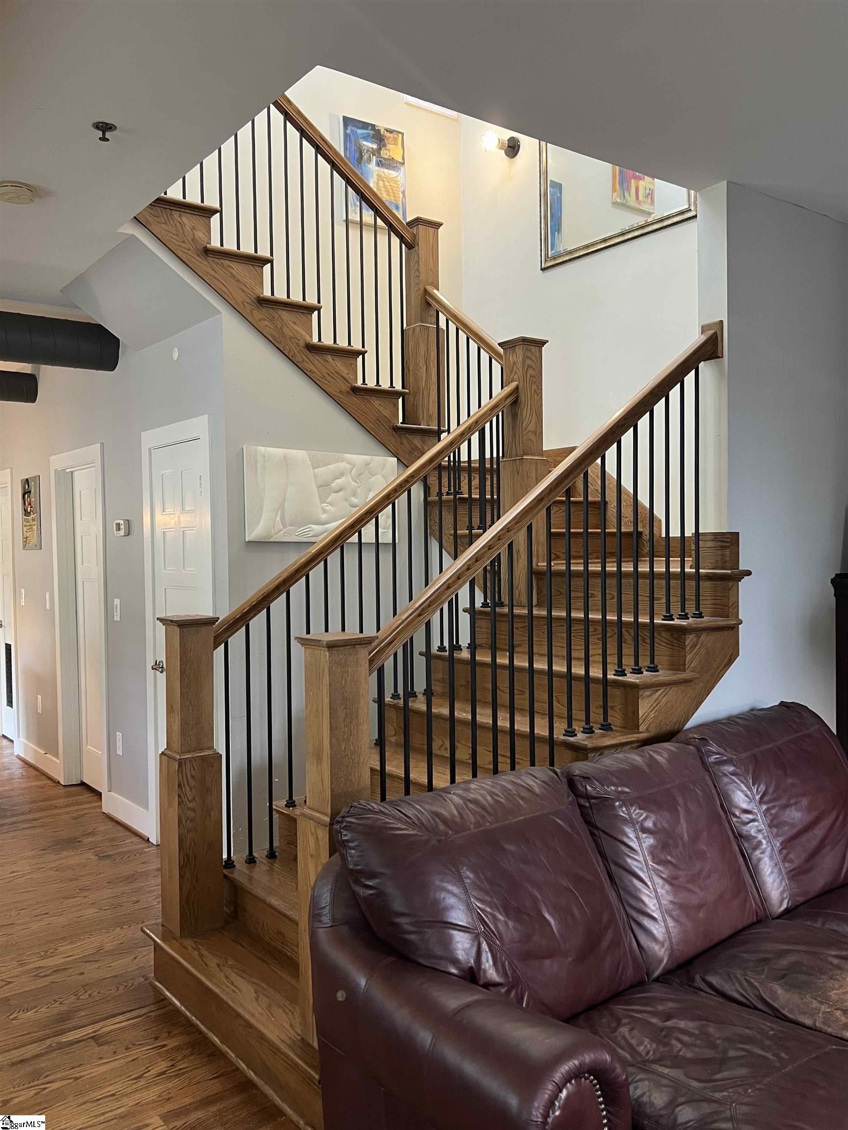 325 Hampton Avenue Unit 107 Unit: Unit #107