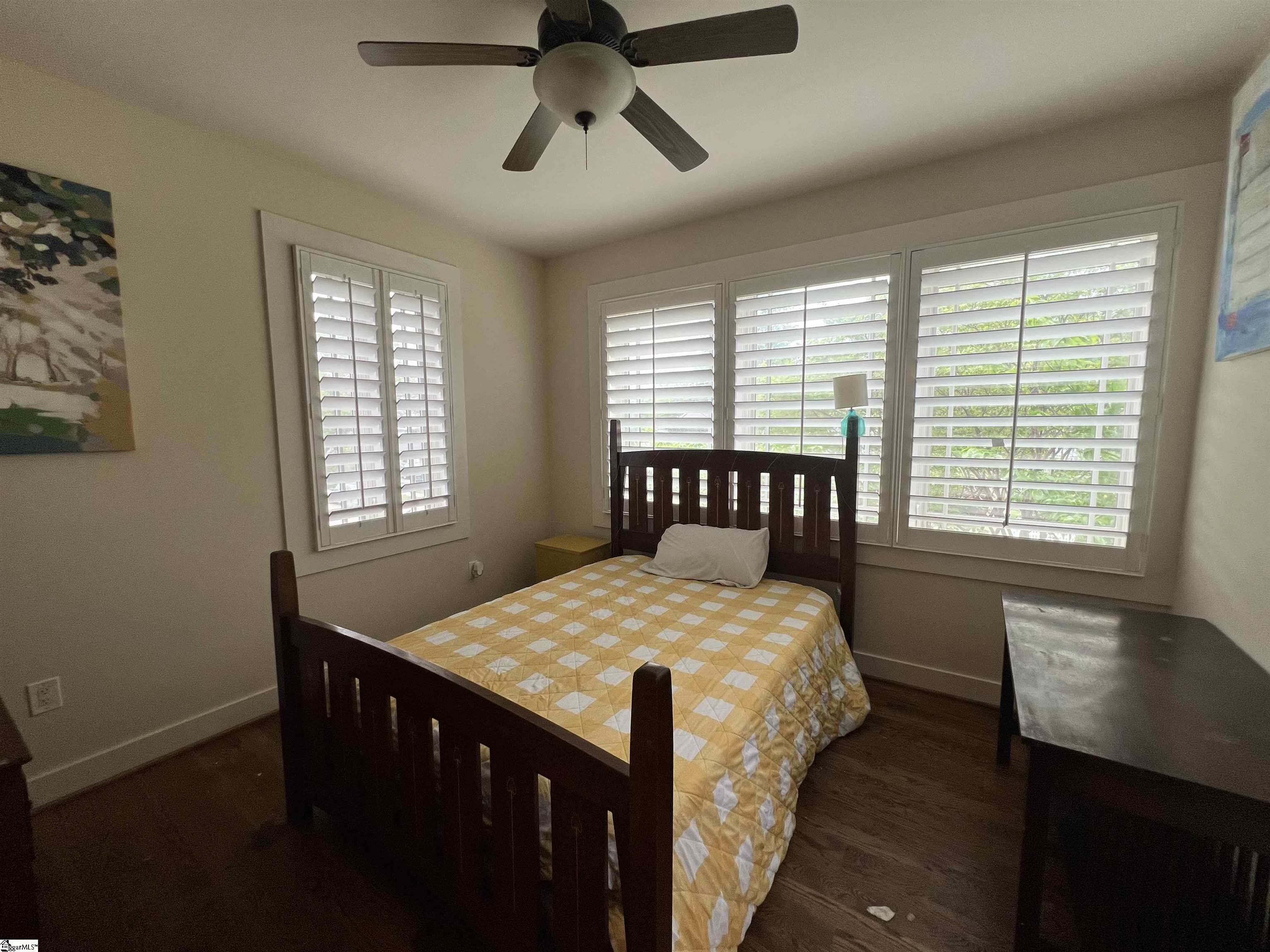 325 Hampton Avenue Unit 107 Unit: Unit #107