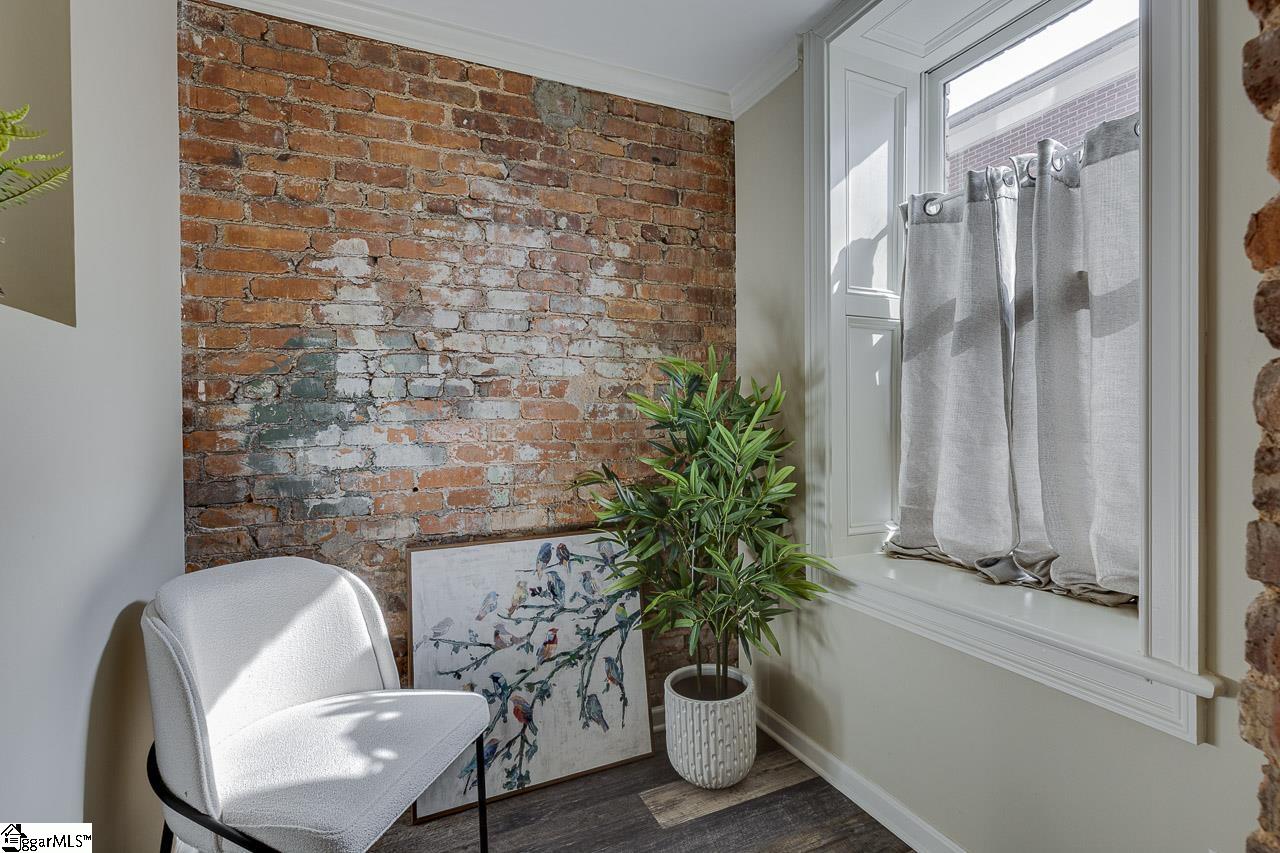 400 E Washington Street Unit 26