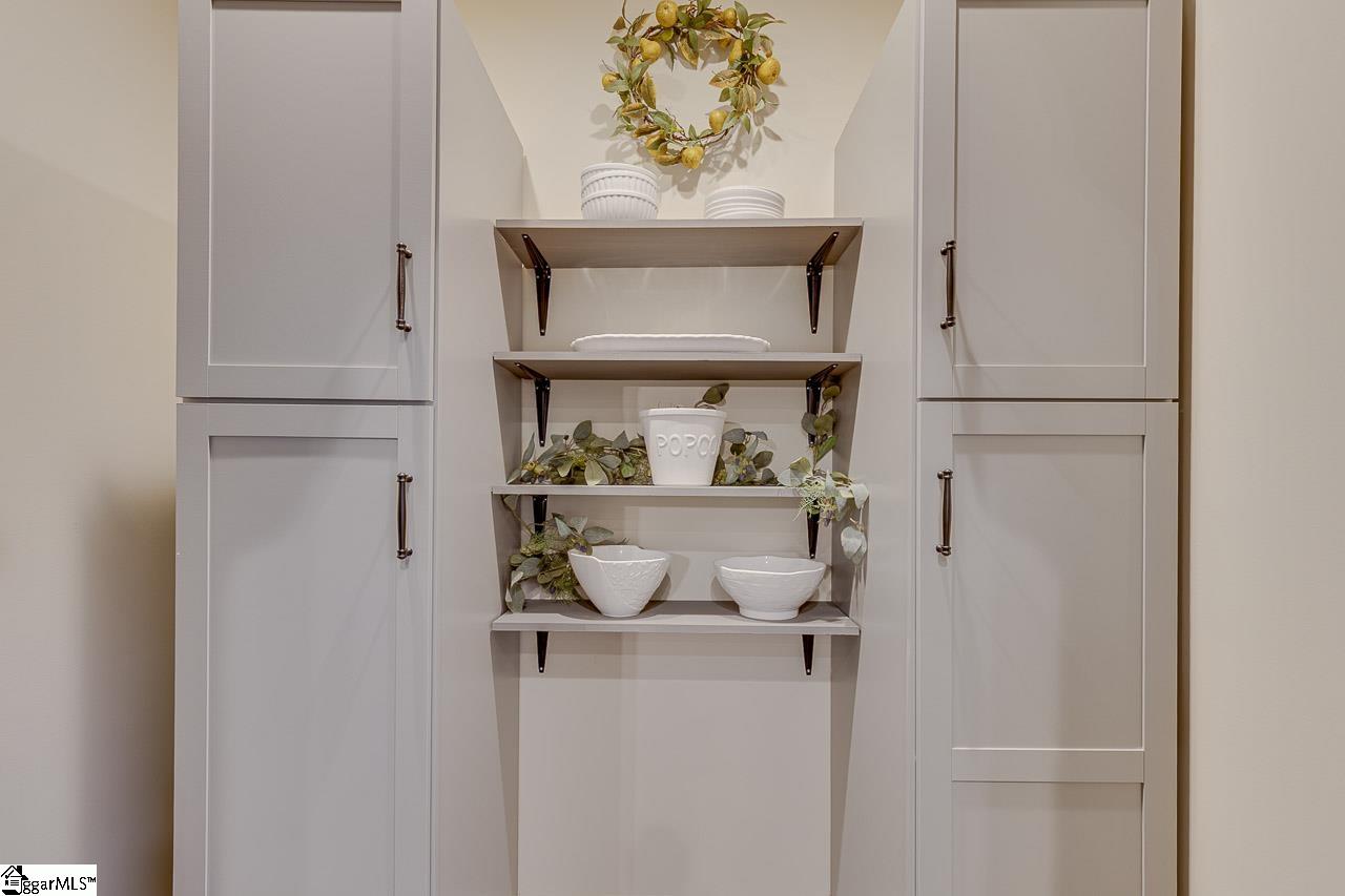 400 E Washington Street Unit 26