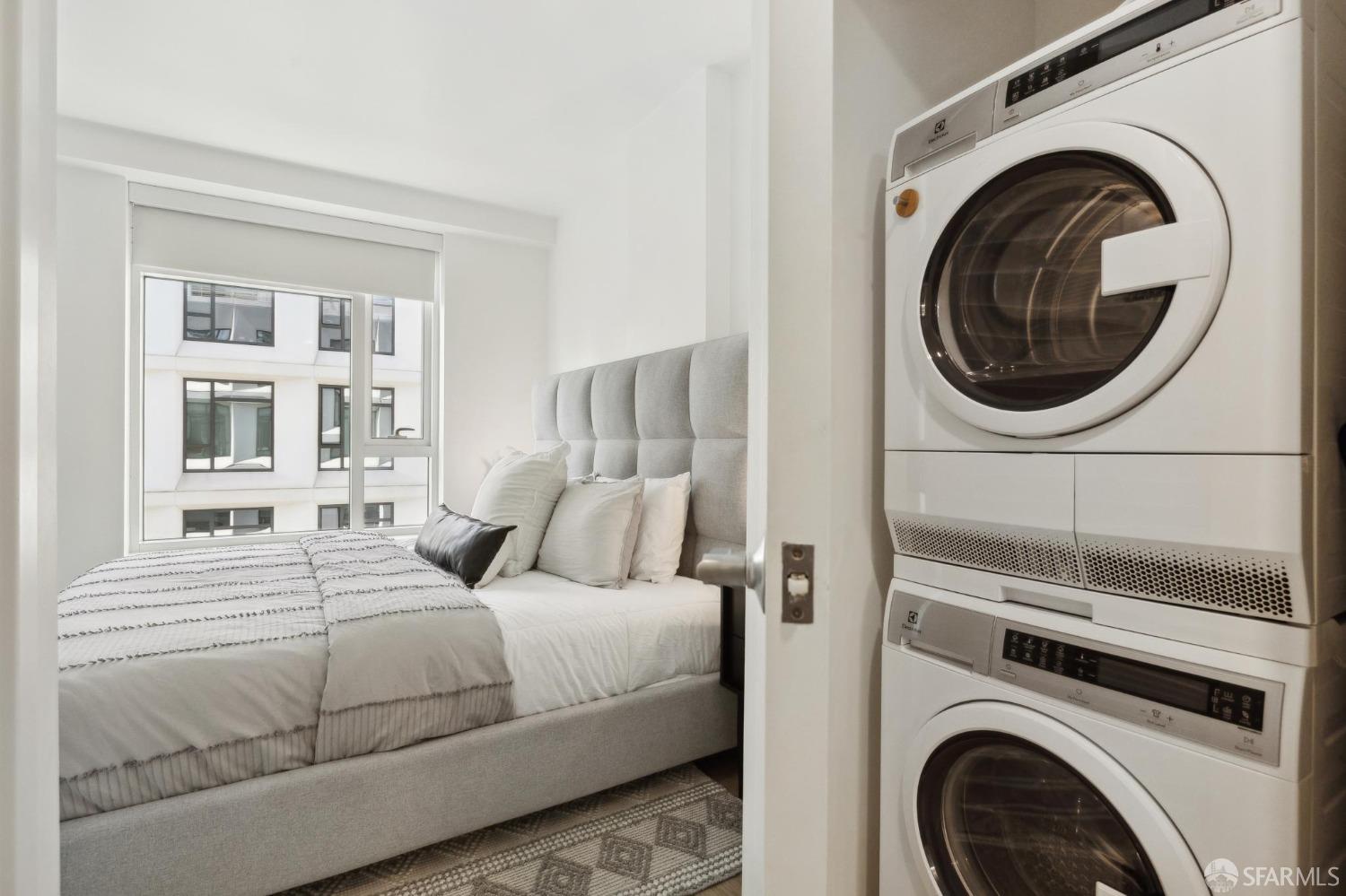 1688 Pine Street # E1209