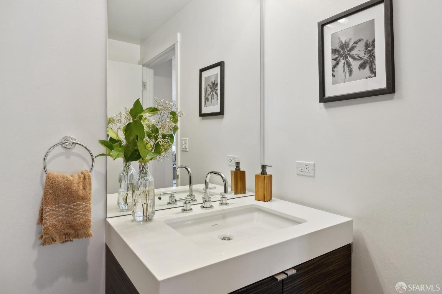 1688 Pine Street # E1209