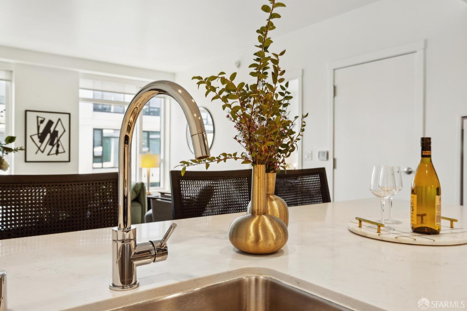 1688 Pine Street # E1209