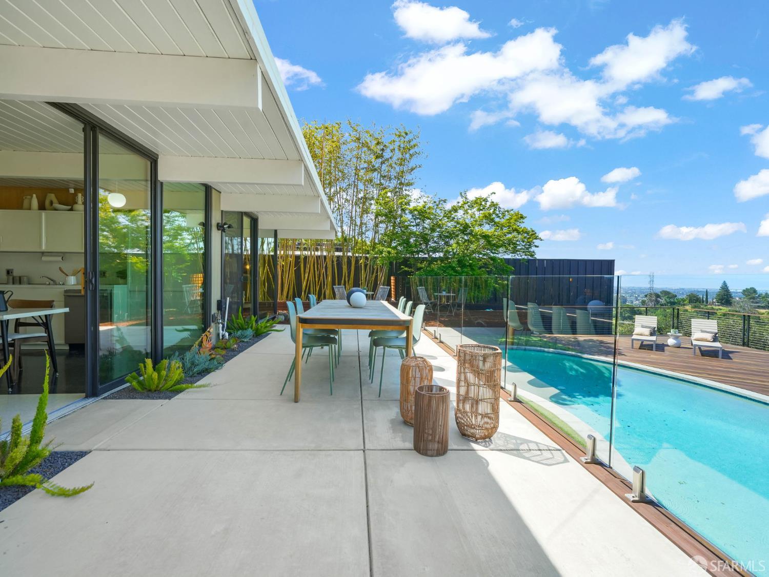 5664 Greenridge Road