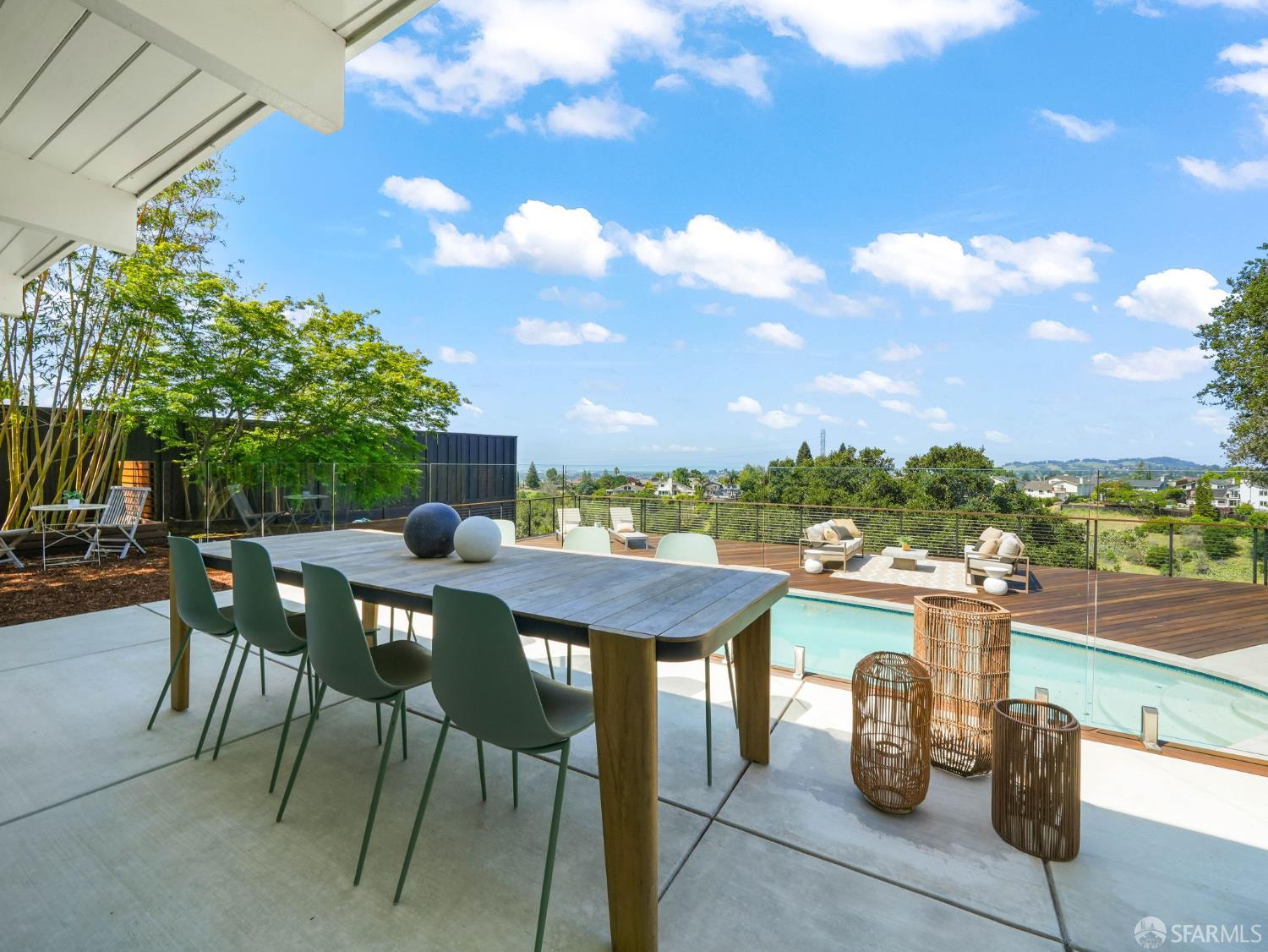 5664 Greenridge Road