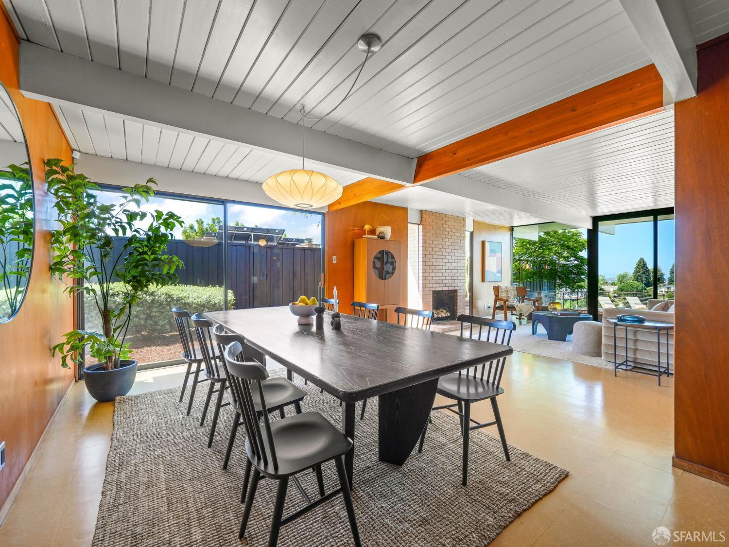 5664 Greenridge Road
