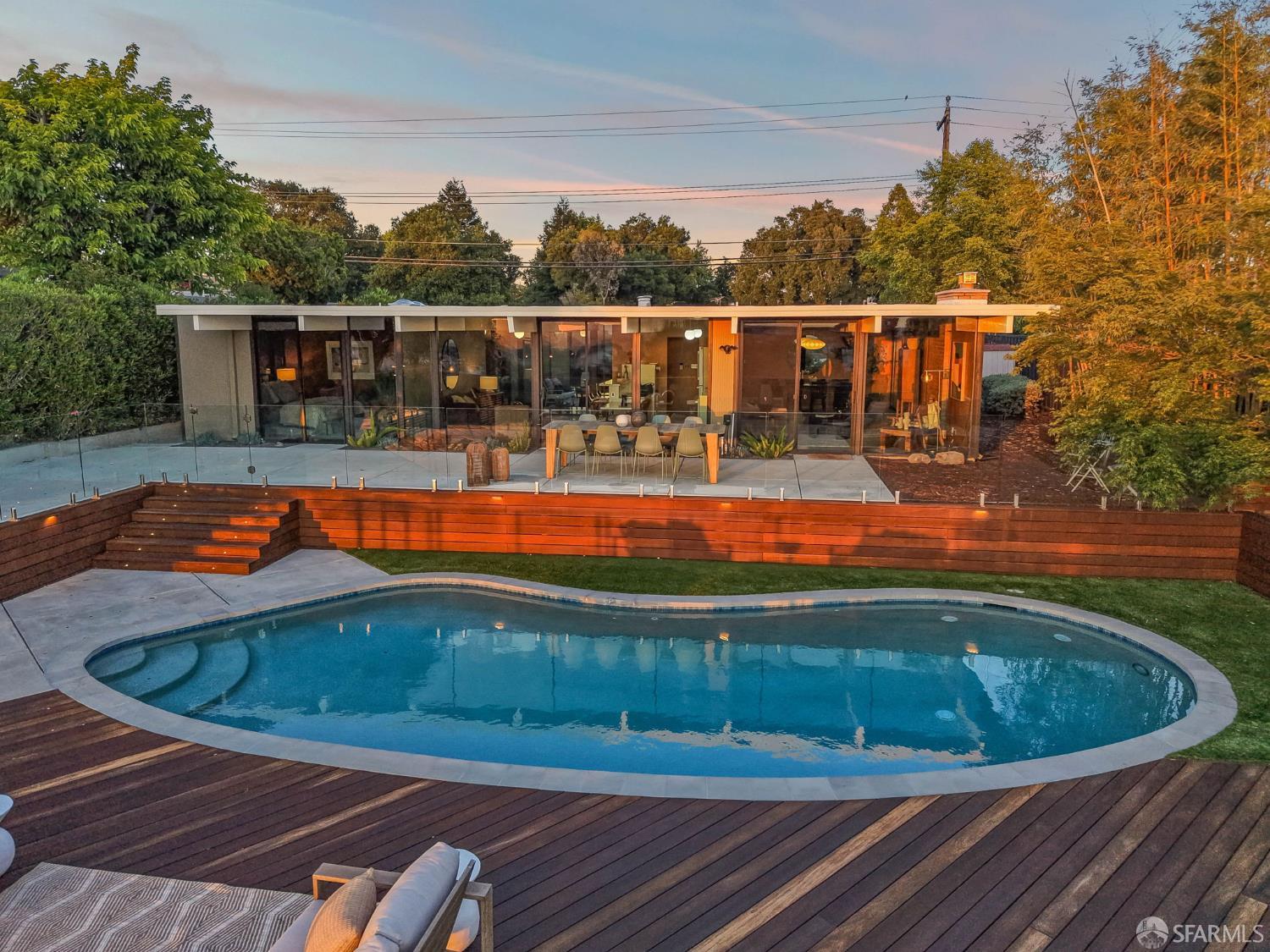5664 Greenridge Road