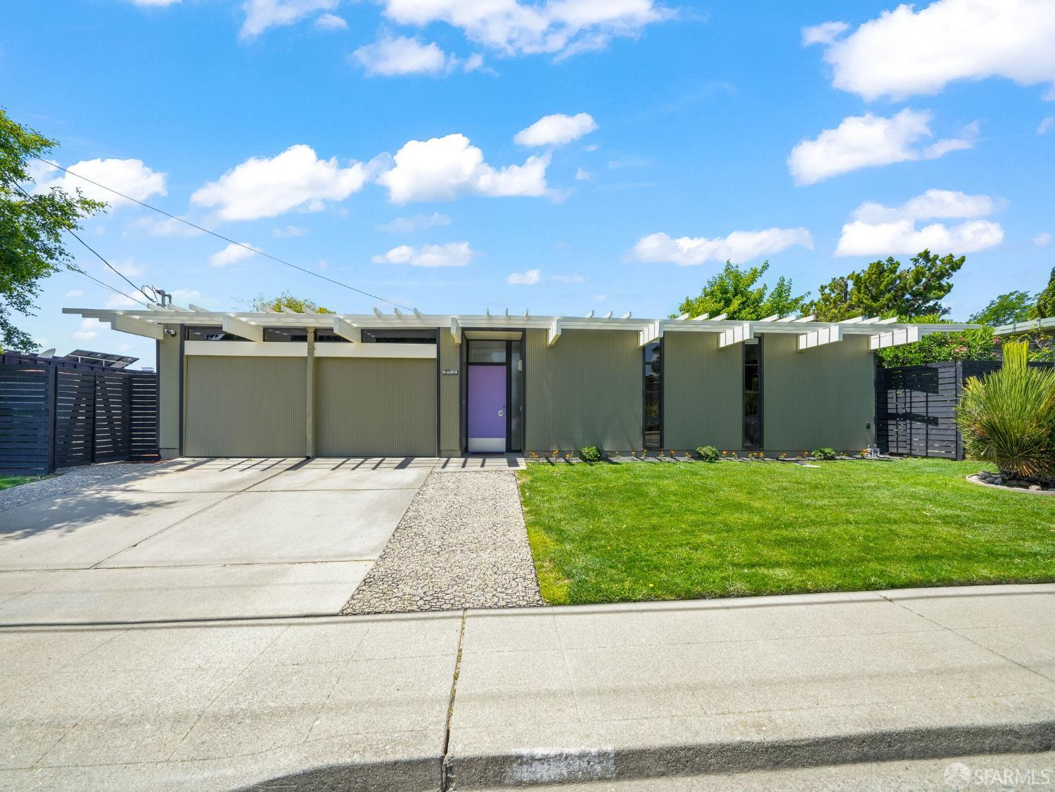 5664 Greenridge Road