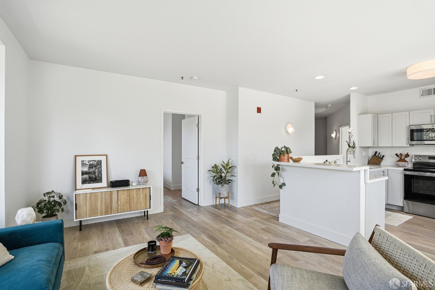 655 12th Street # 211