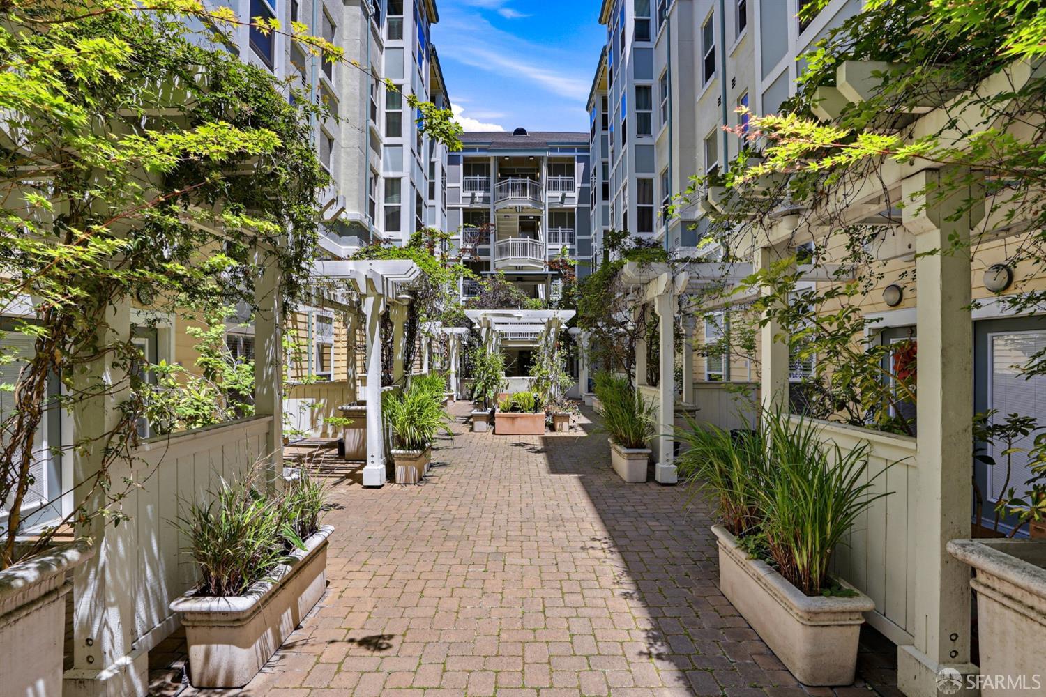 655 12th Street # 211