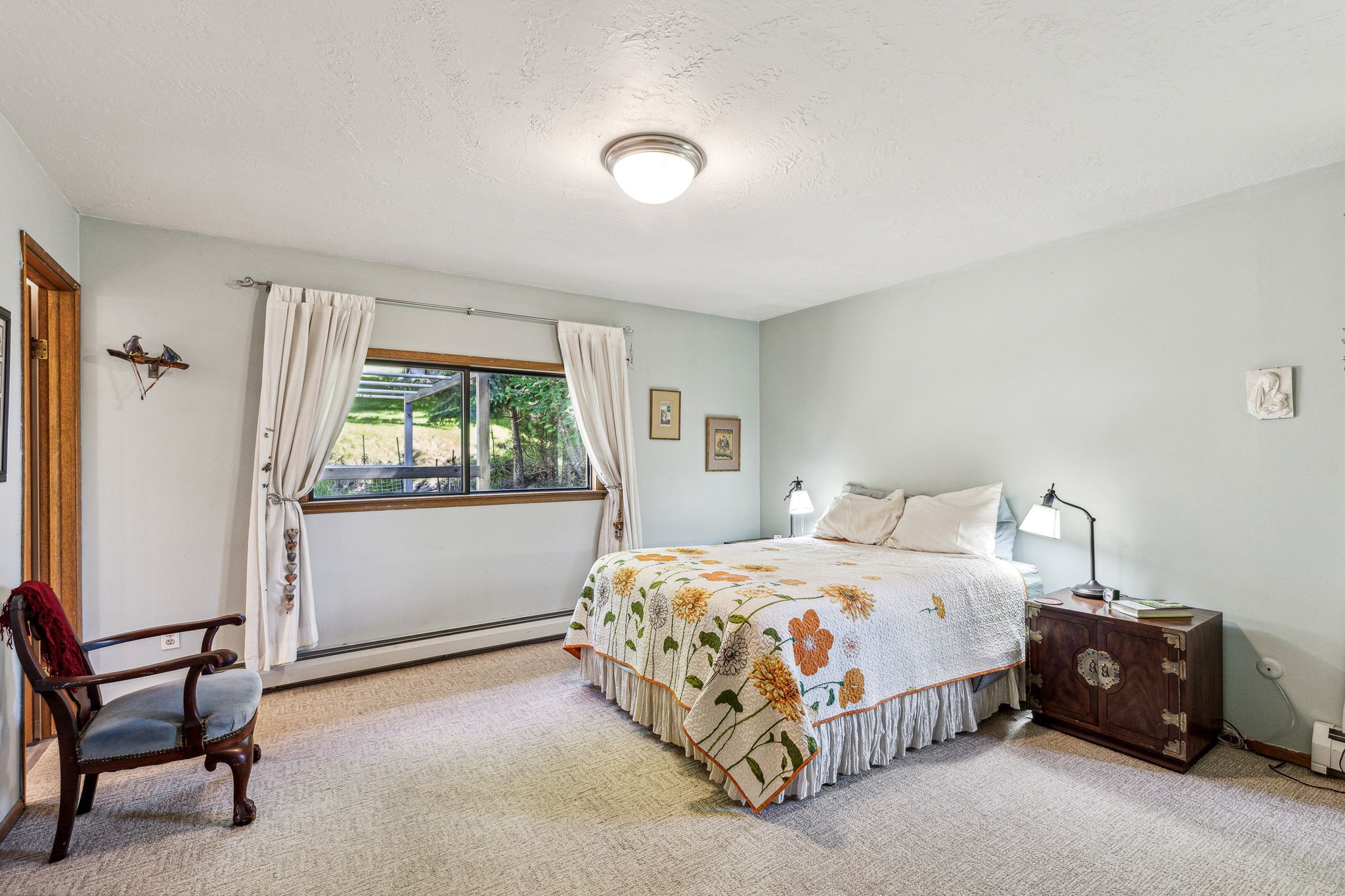 402 Westview Drive