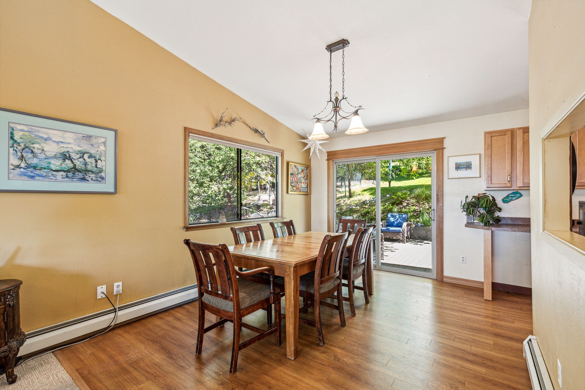 402 Westview Drive