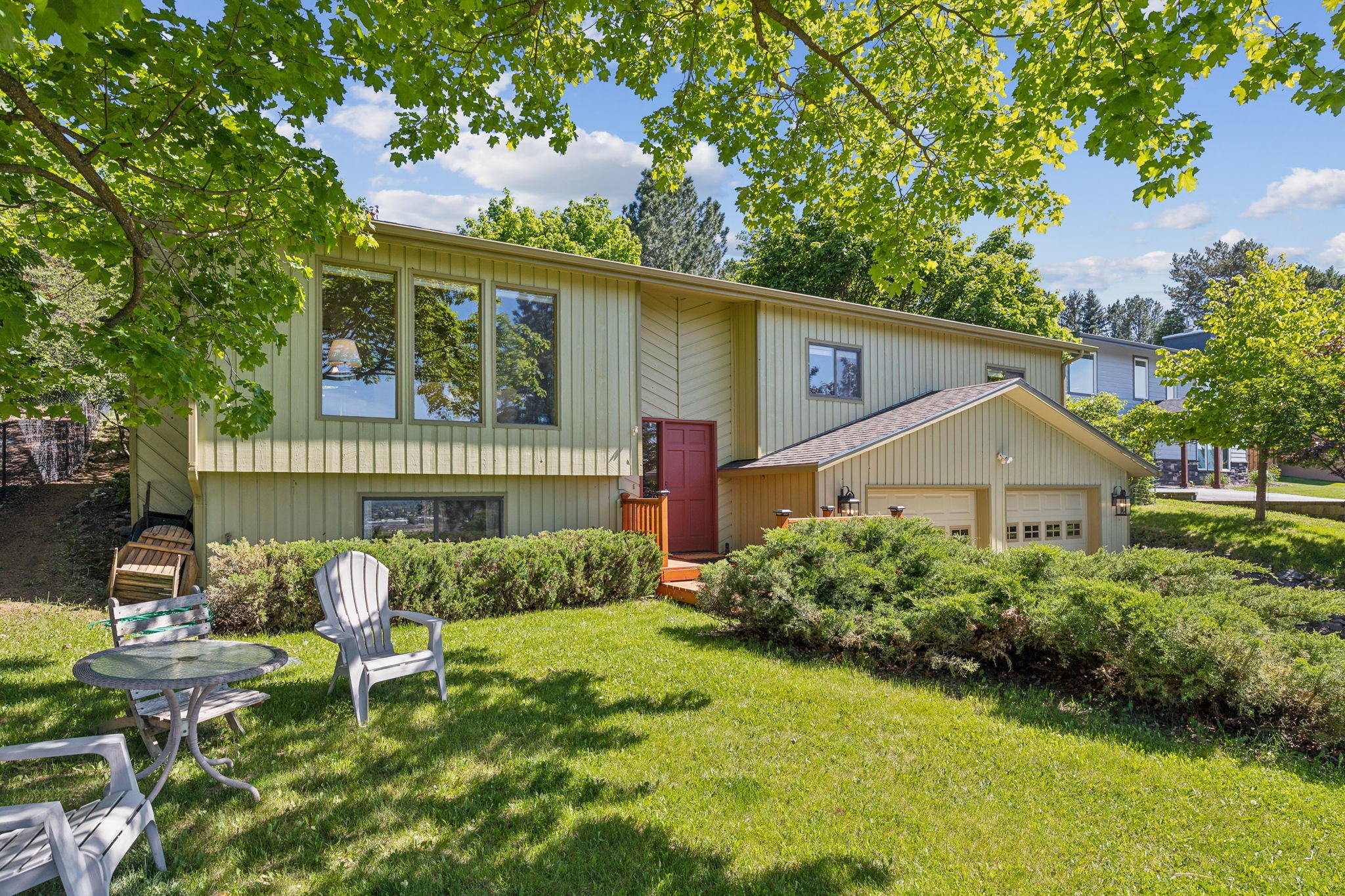 402 Westview Drive