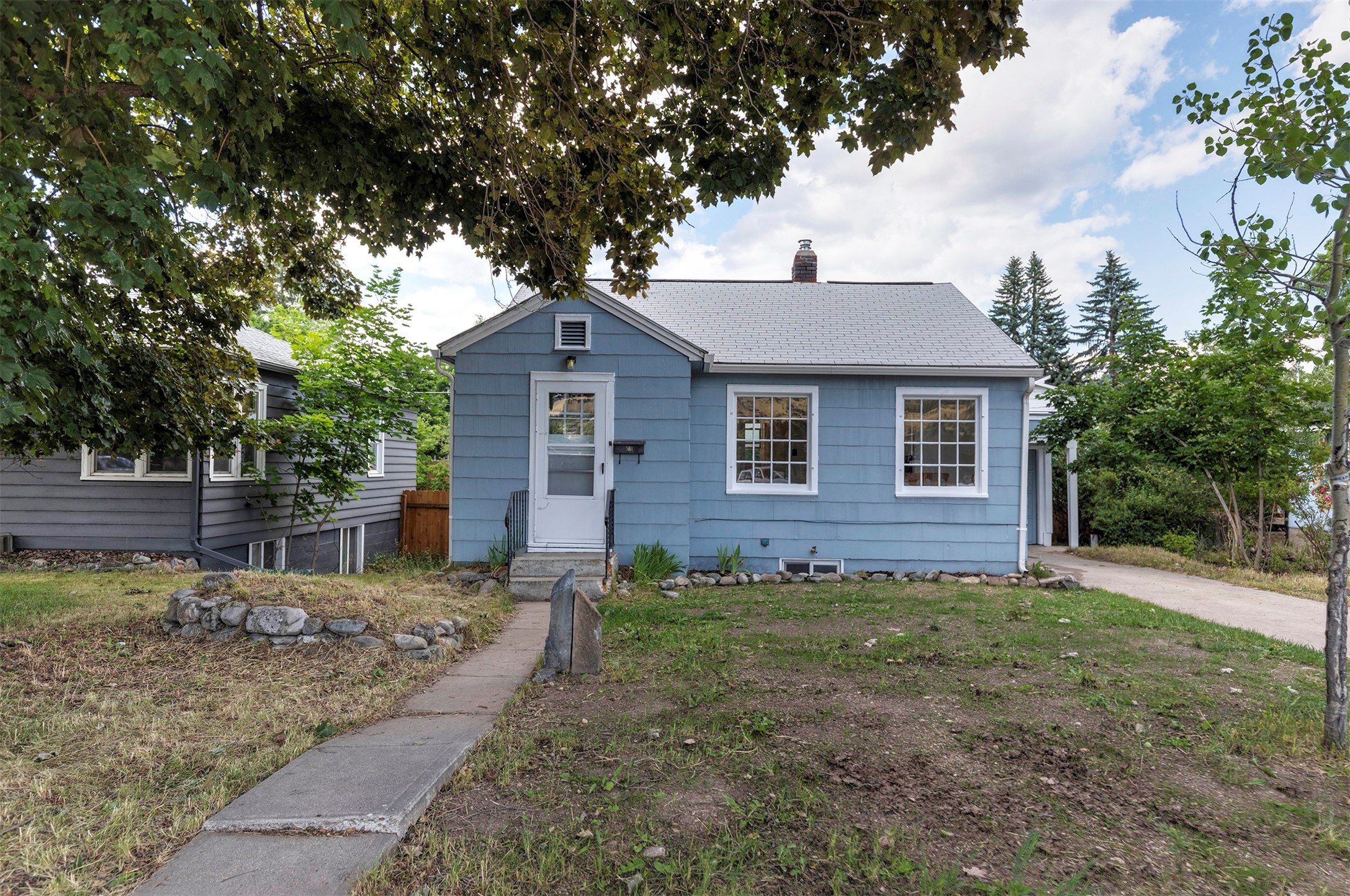 120 South Avenue E