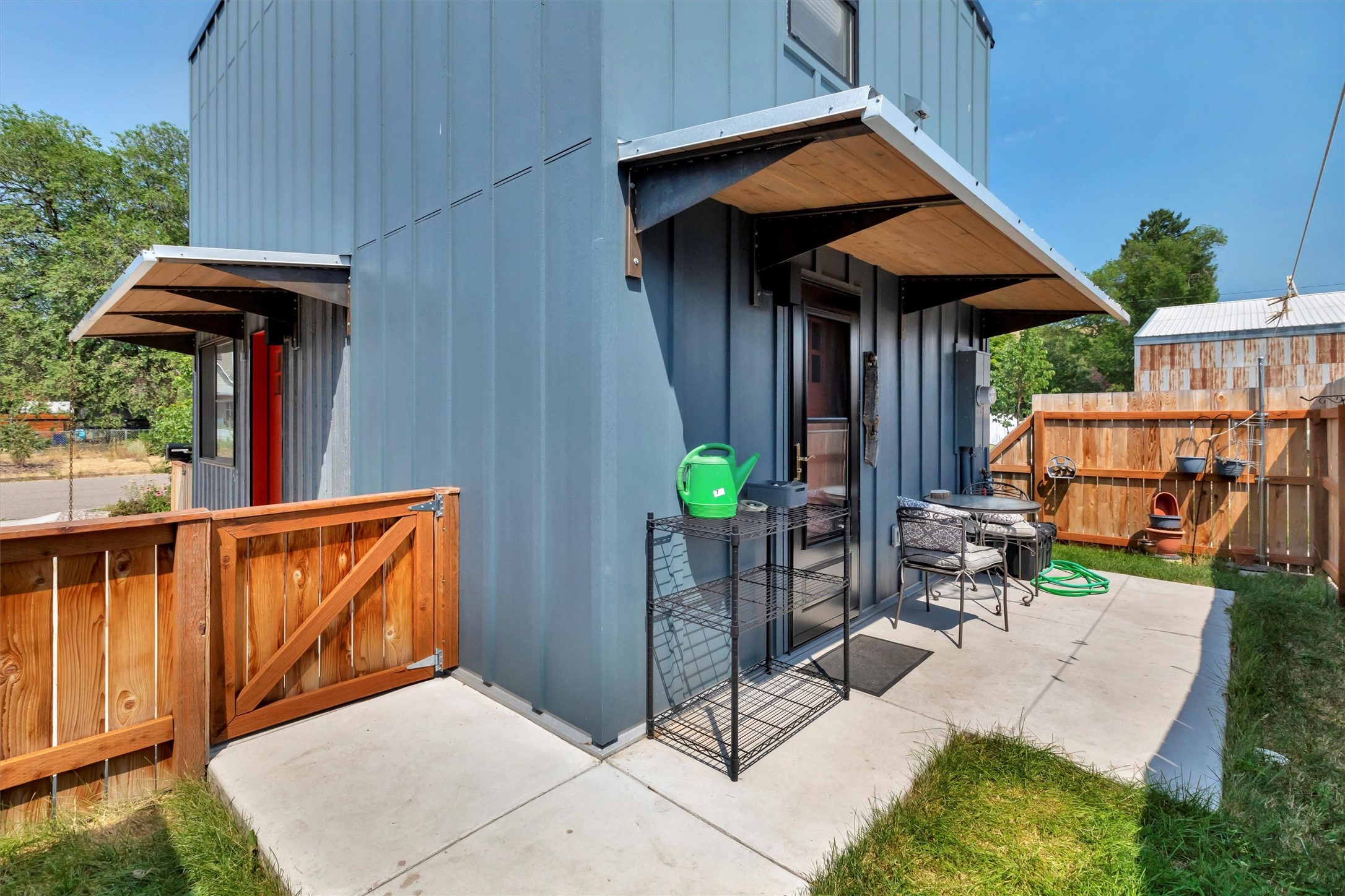 803 Howell Street