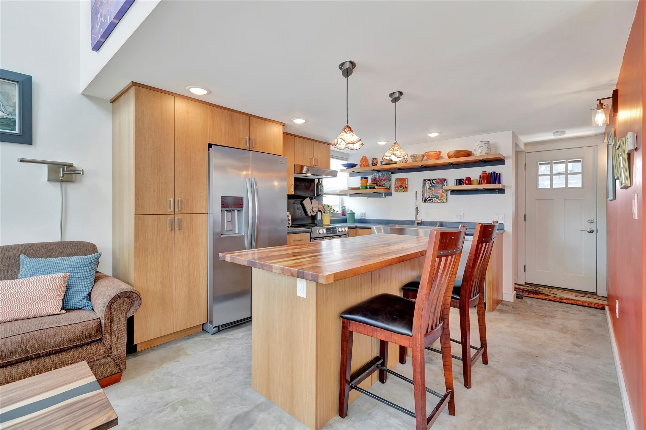 803 Howell Street
