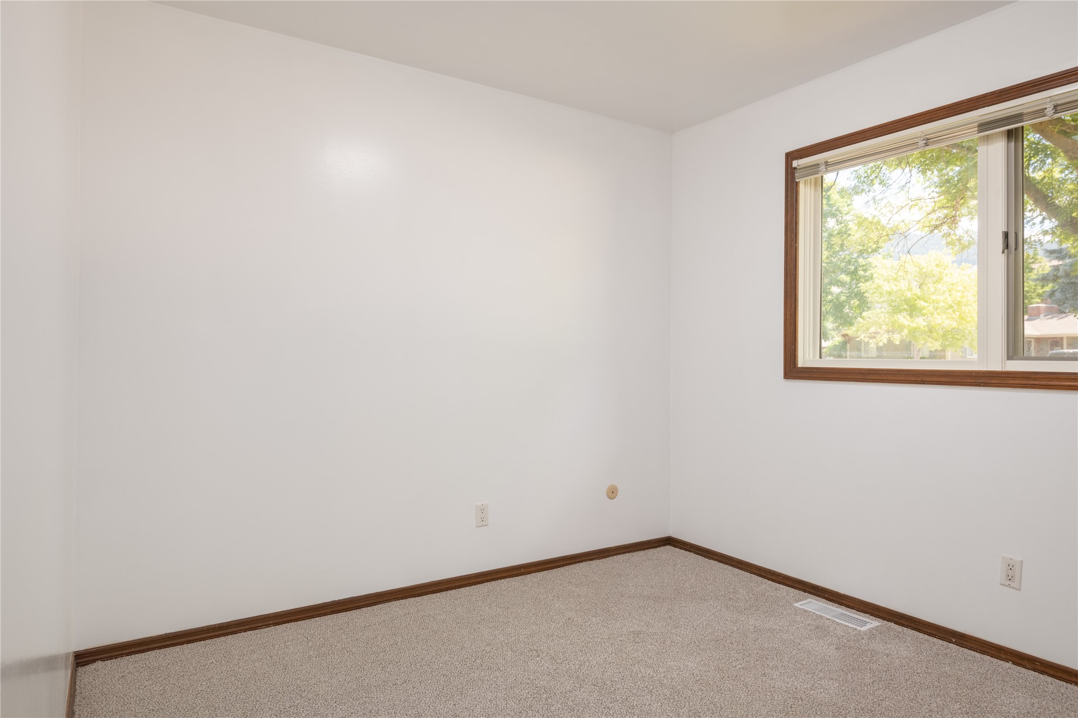 1760 Cyprus Court