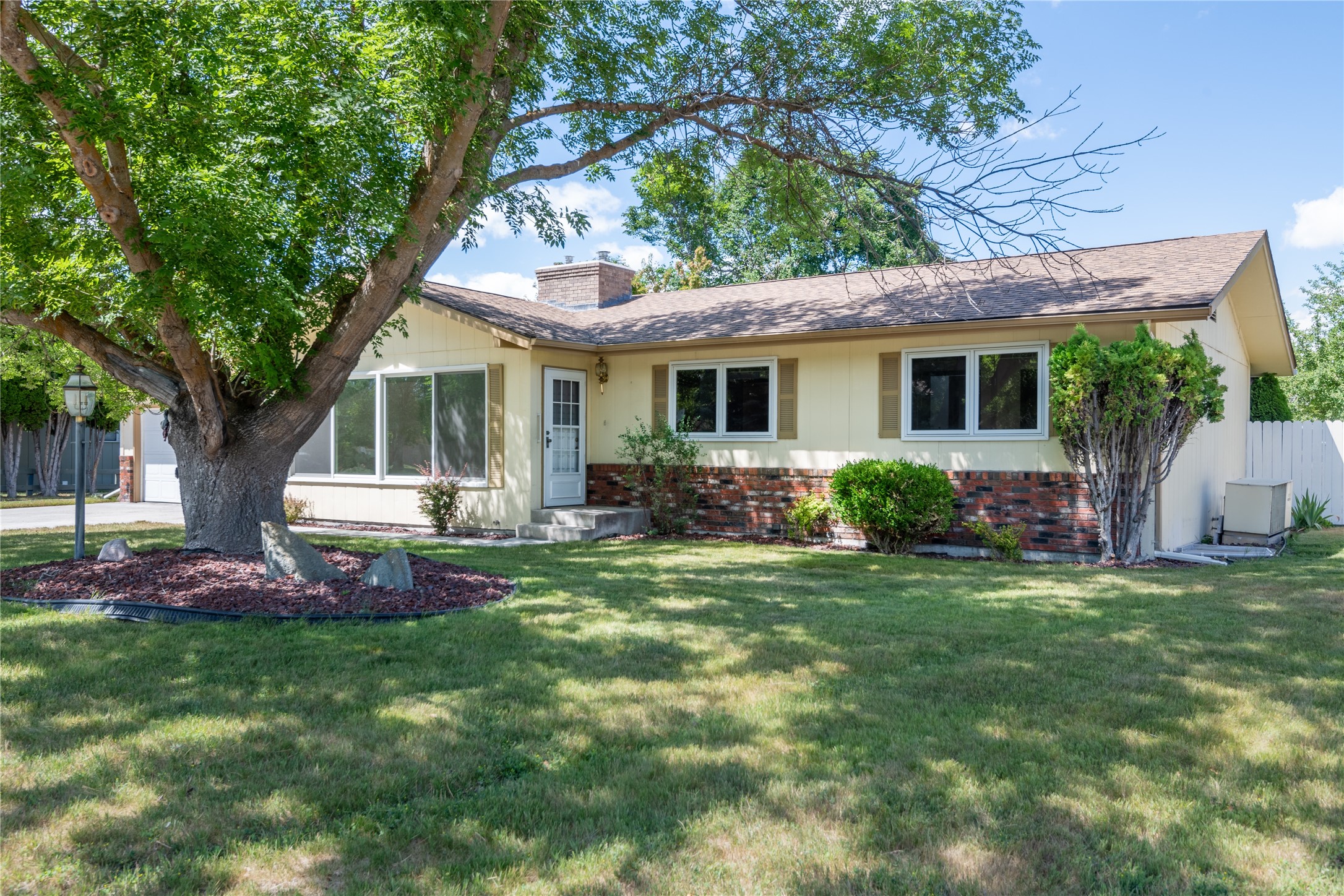 1760 Cyprus Court