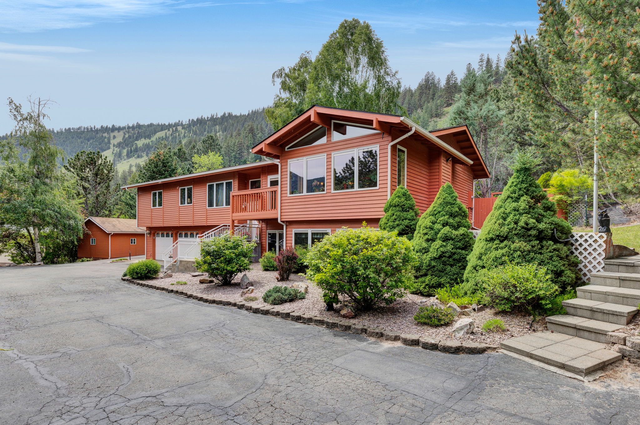 1955 Meadowview Court