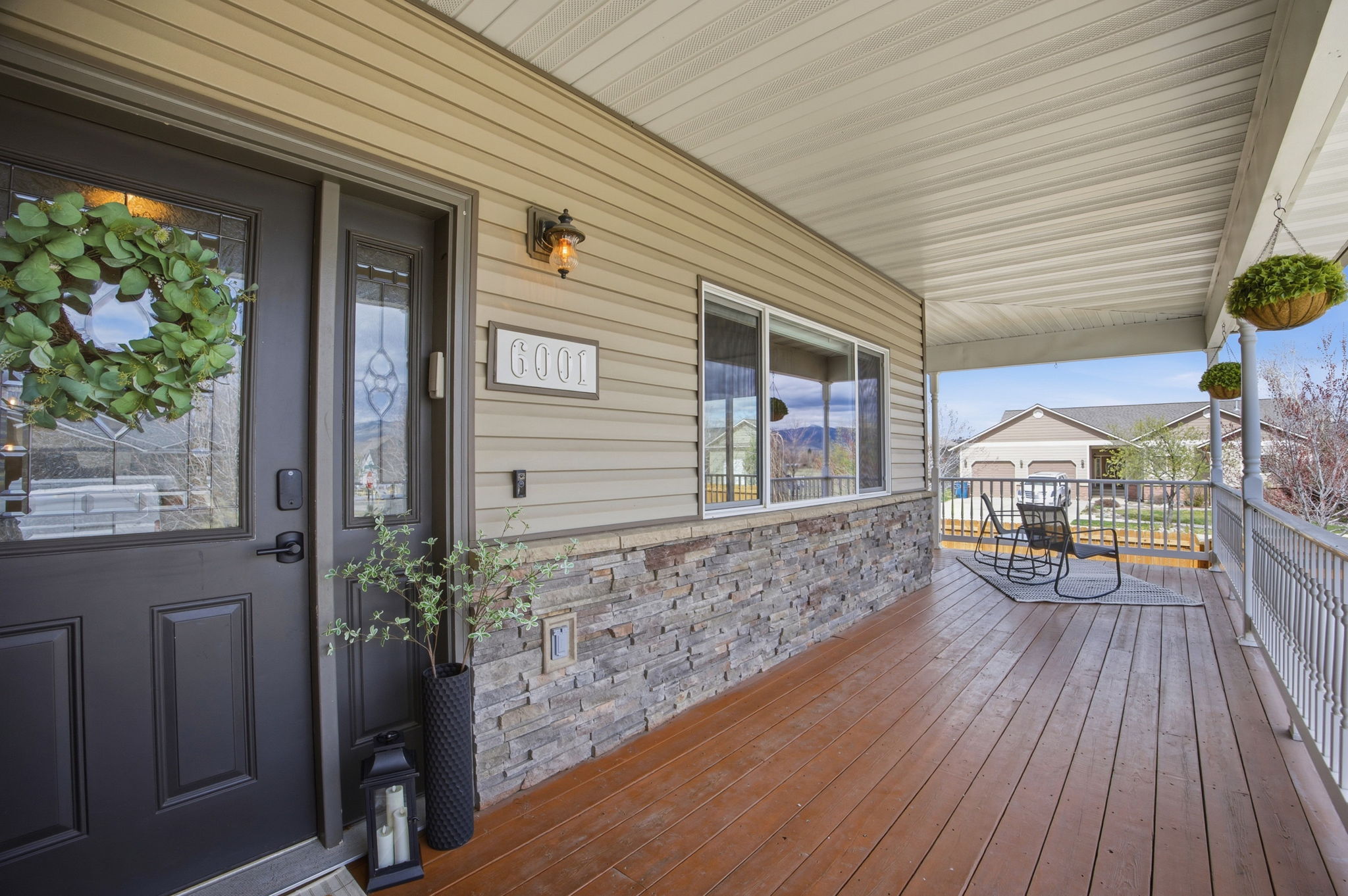 6001 Hobson Lane
