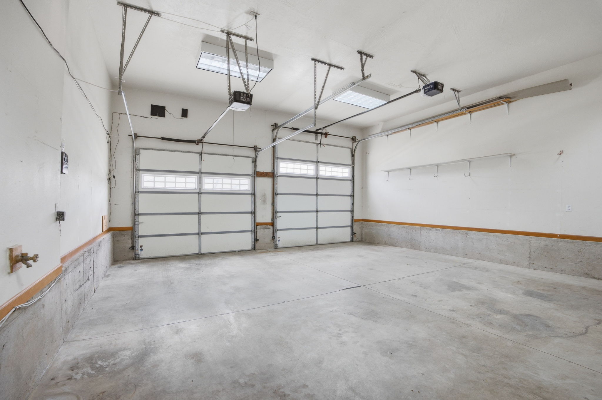 6001 Hobson Lane