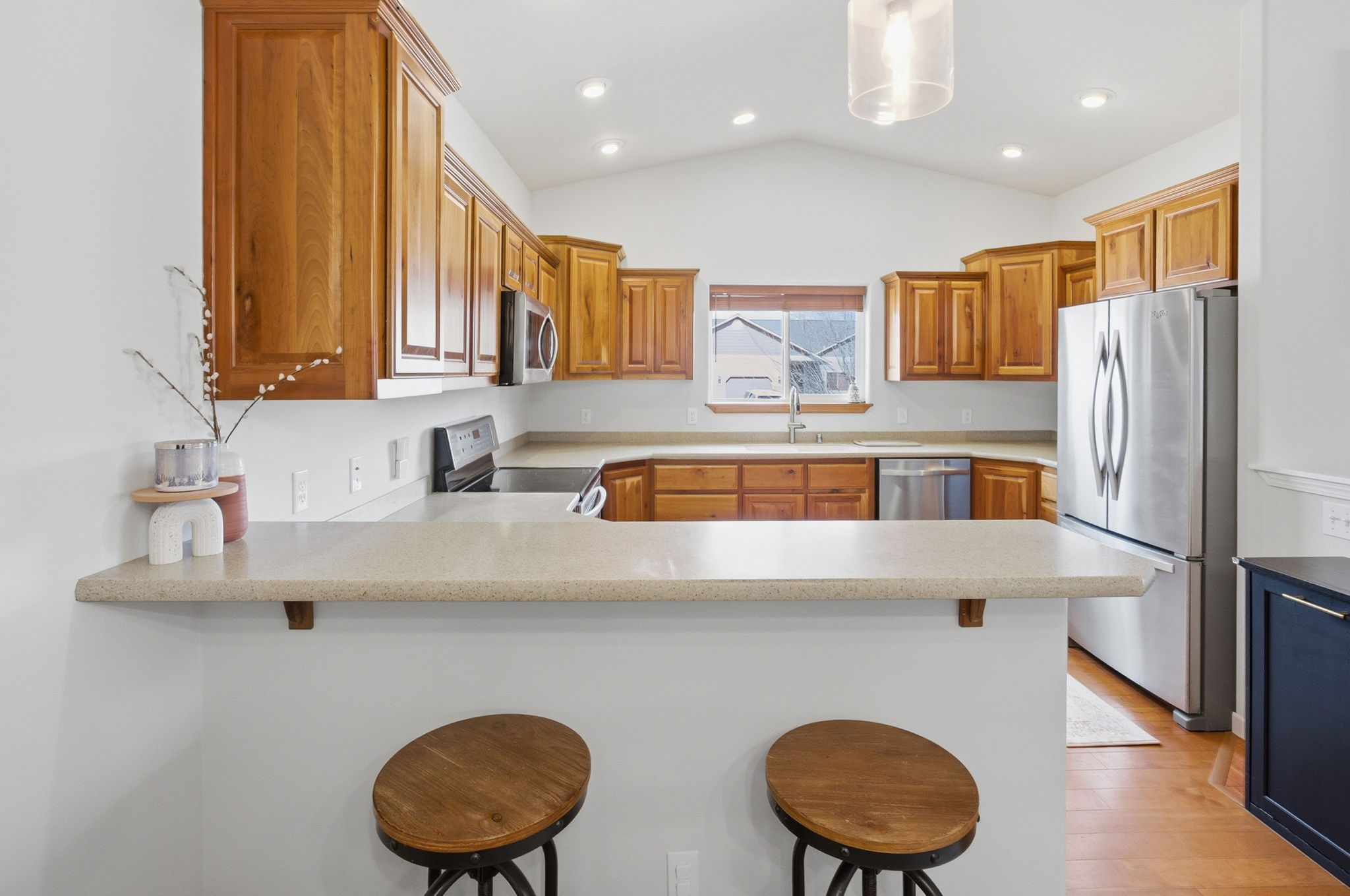 6001 Hobson Lane