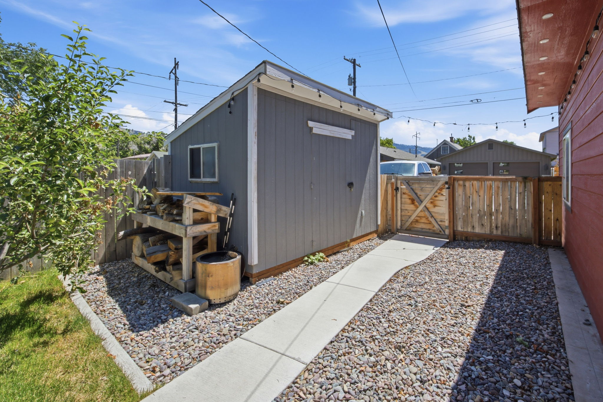 1711 S 13th Street W