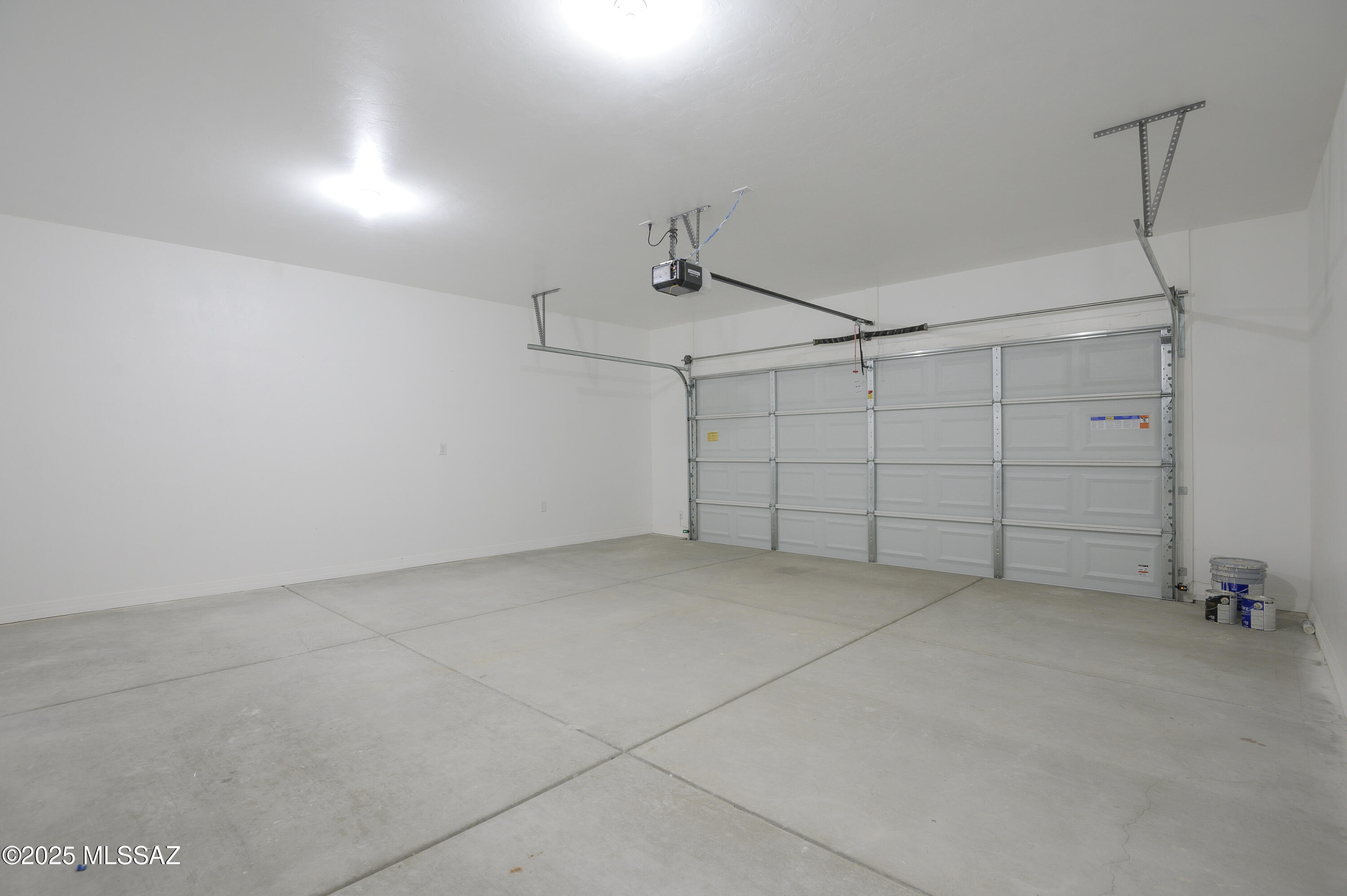 172 S Charleston Avenue