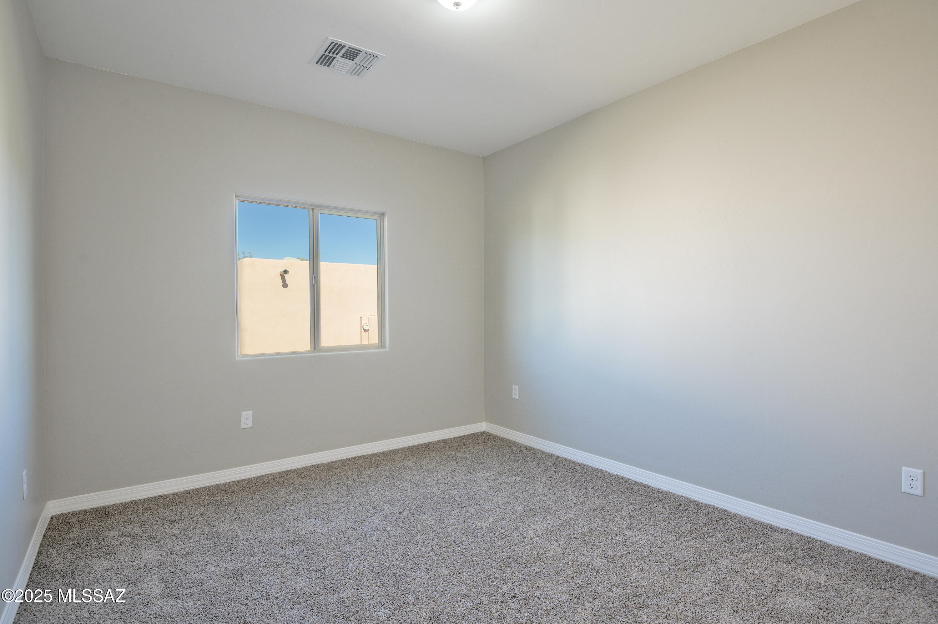 172 S Charleston Avenue