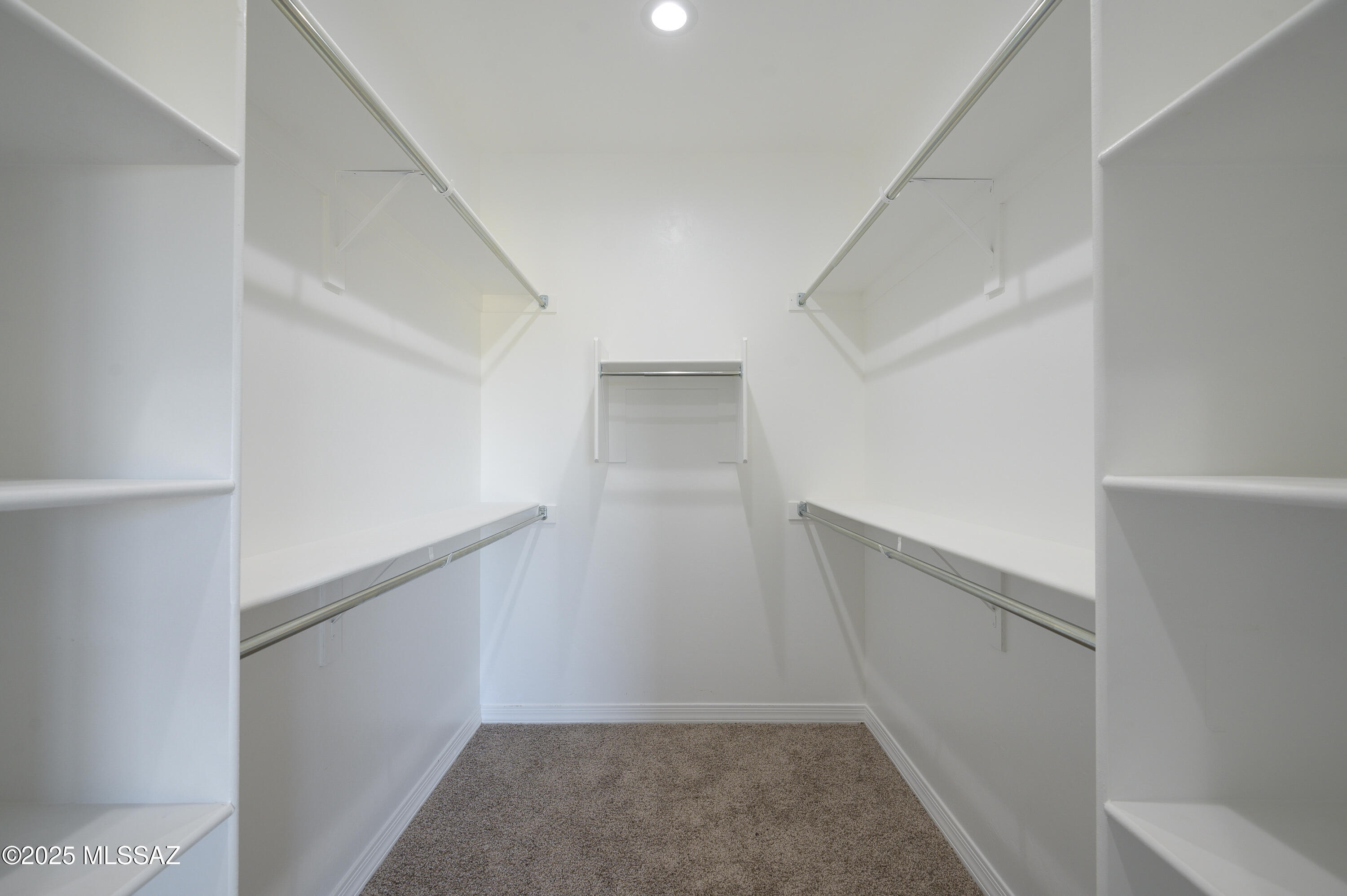 172 S Charleston Avenue