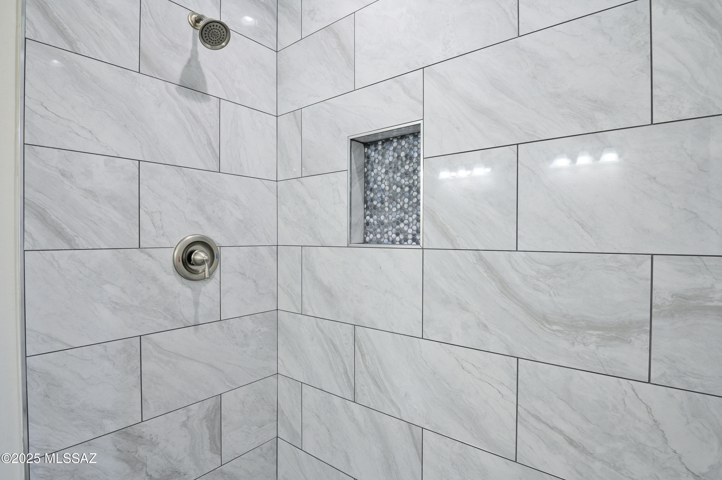 172 S Charleston Avenue