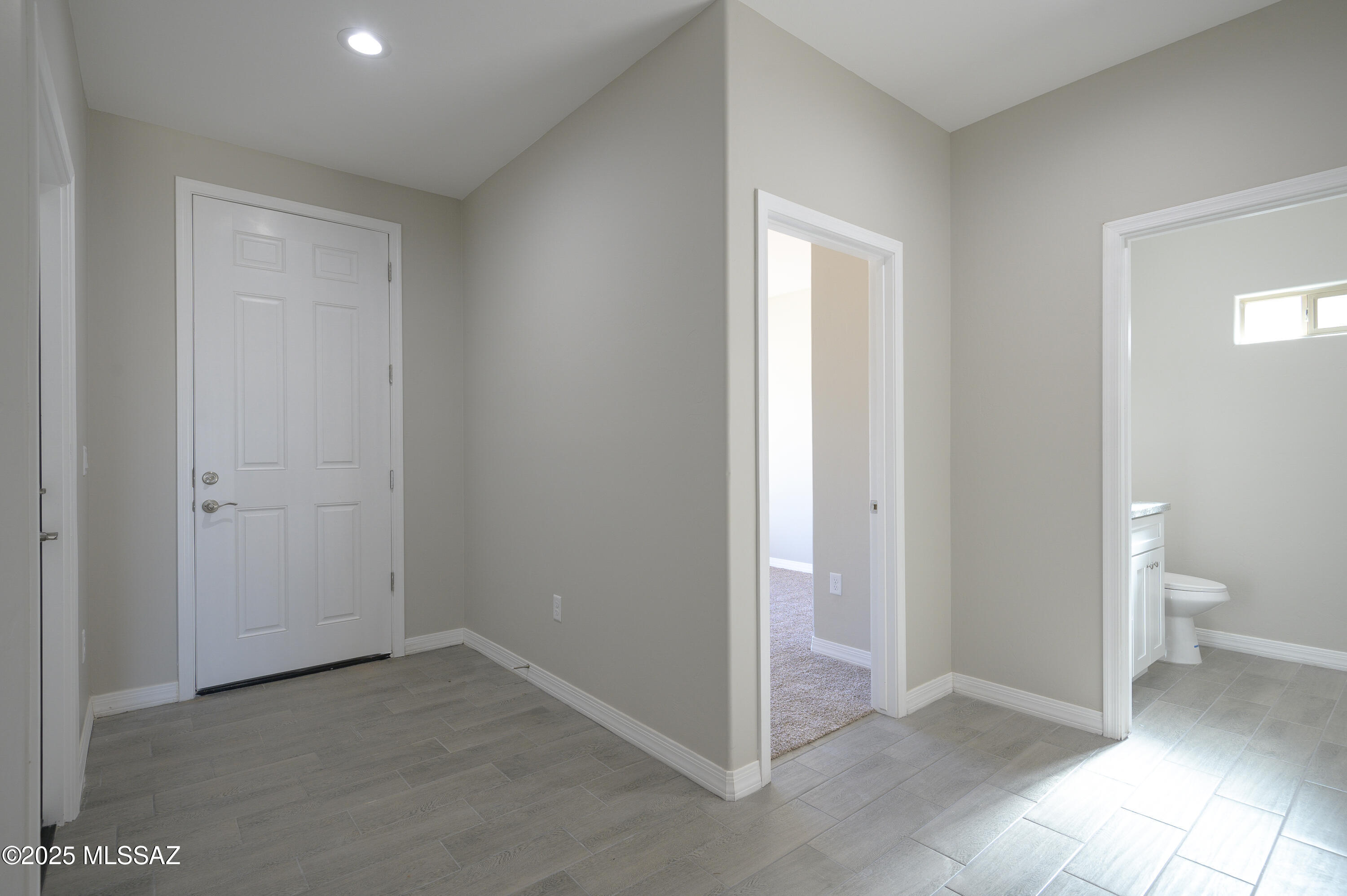 172 S Charleston Avenue