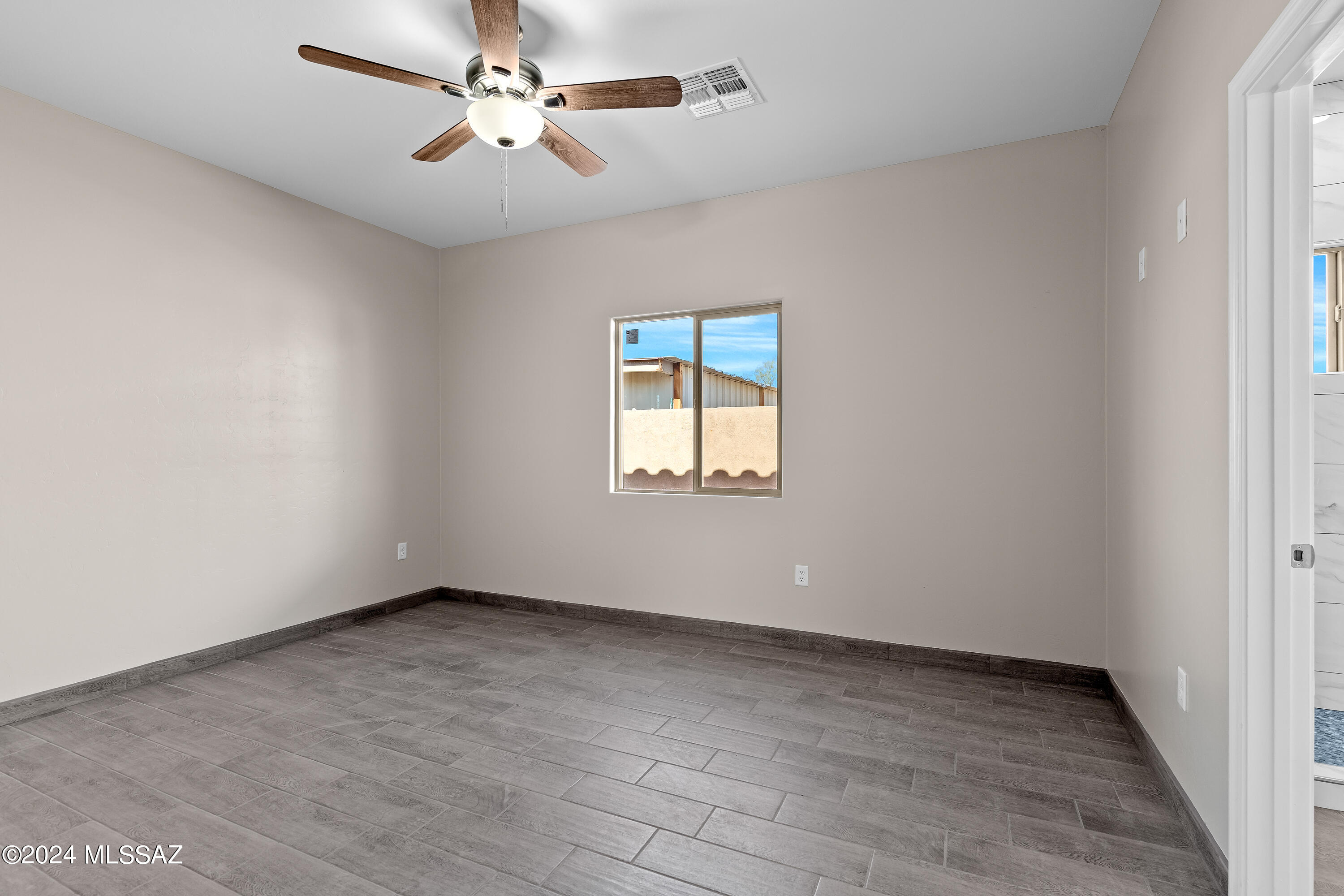 1358 N Apache Drive