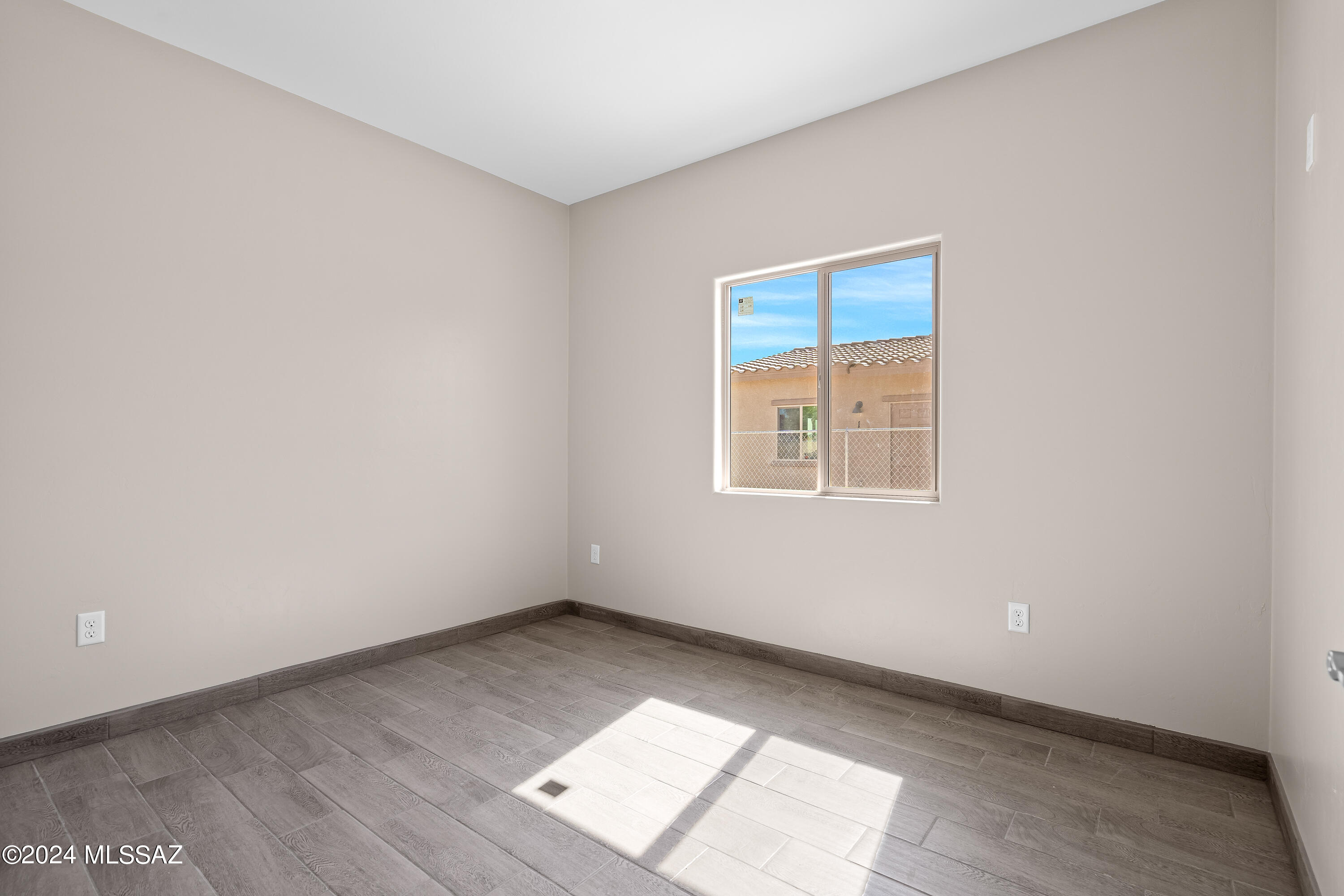 1358 N Apache Drive