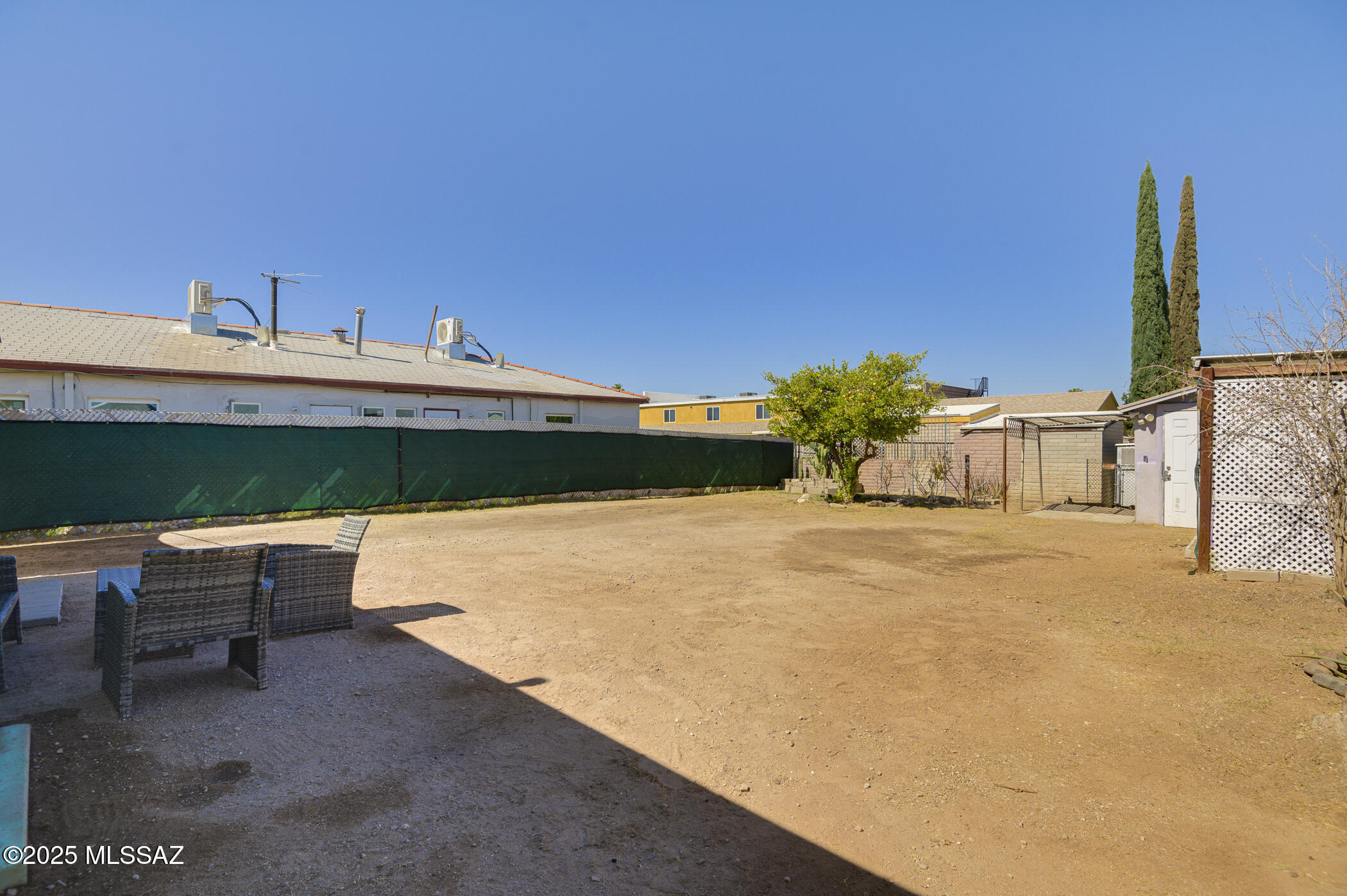 361 E Glenn Street