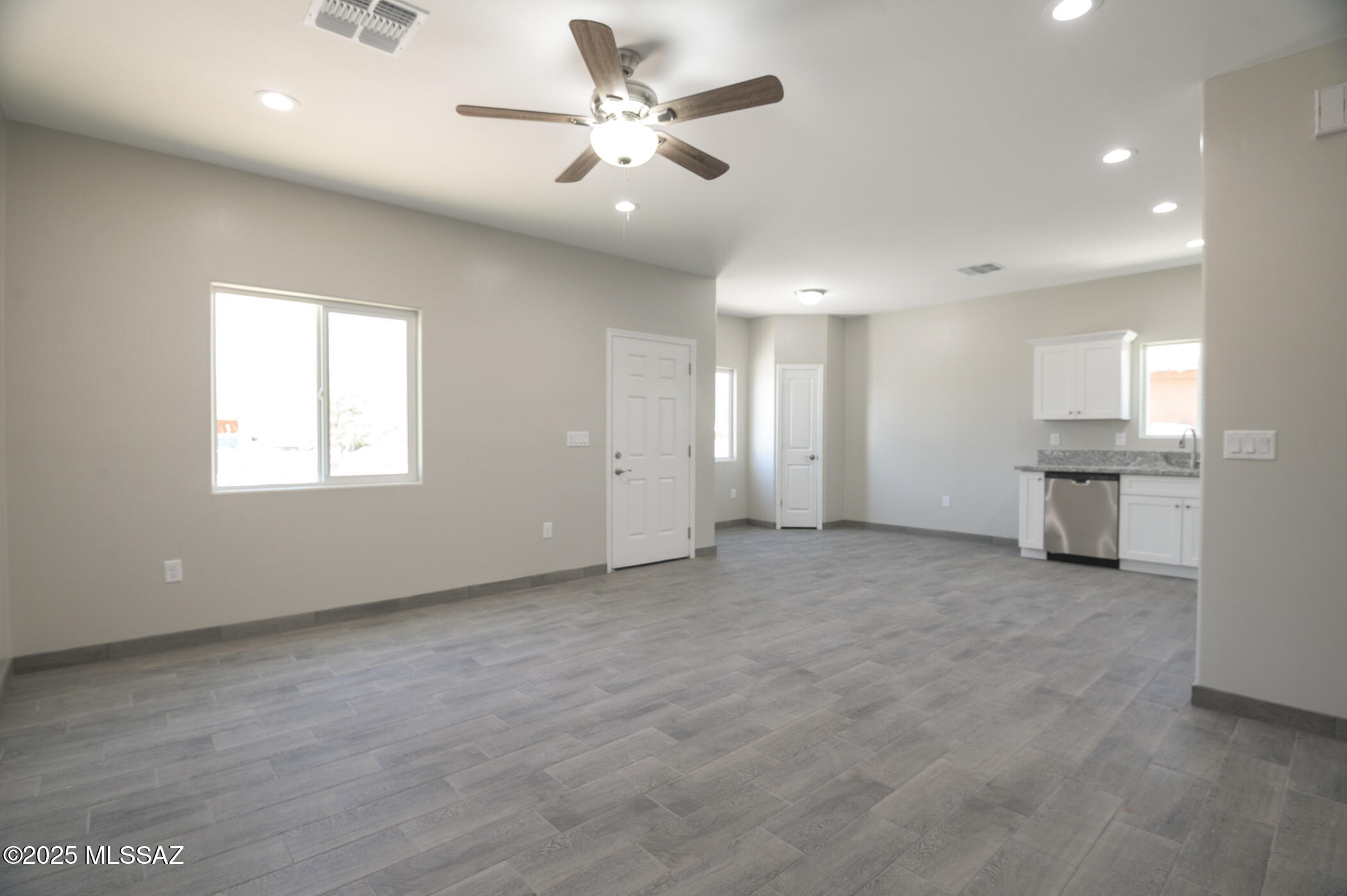 1224 N 13th Avenue
