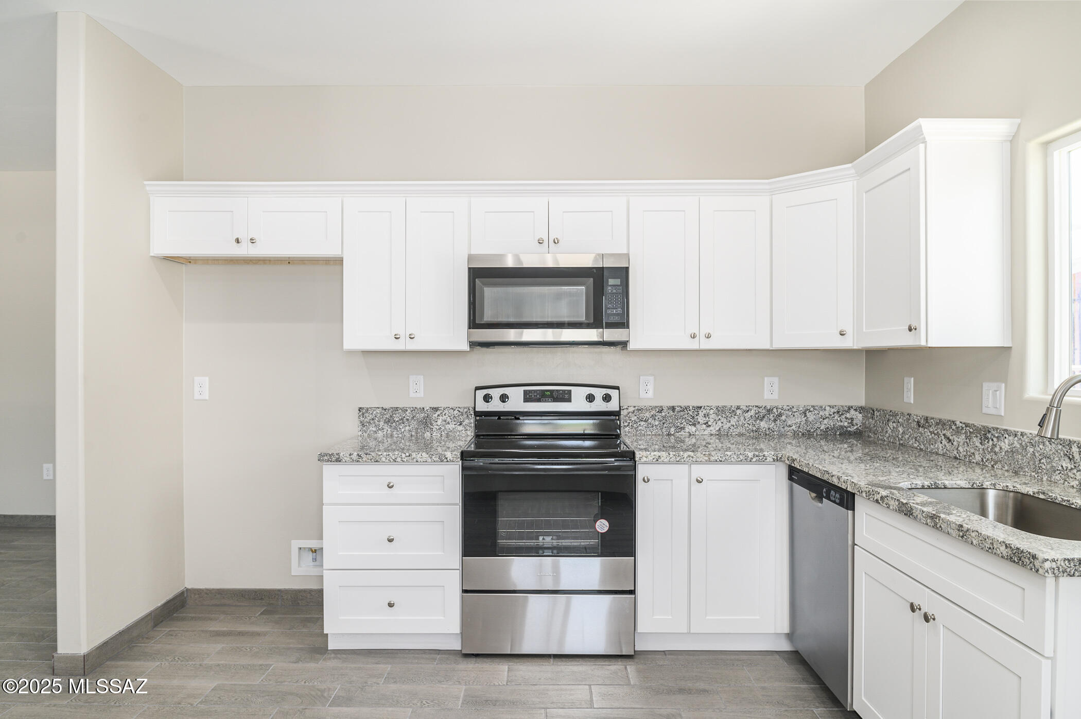 1224 N 13th Avenue