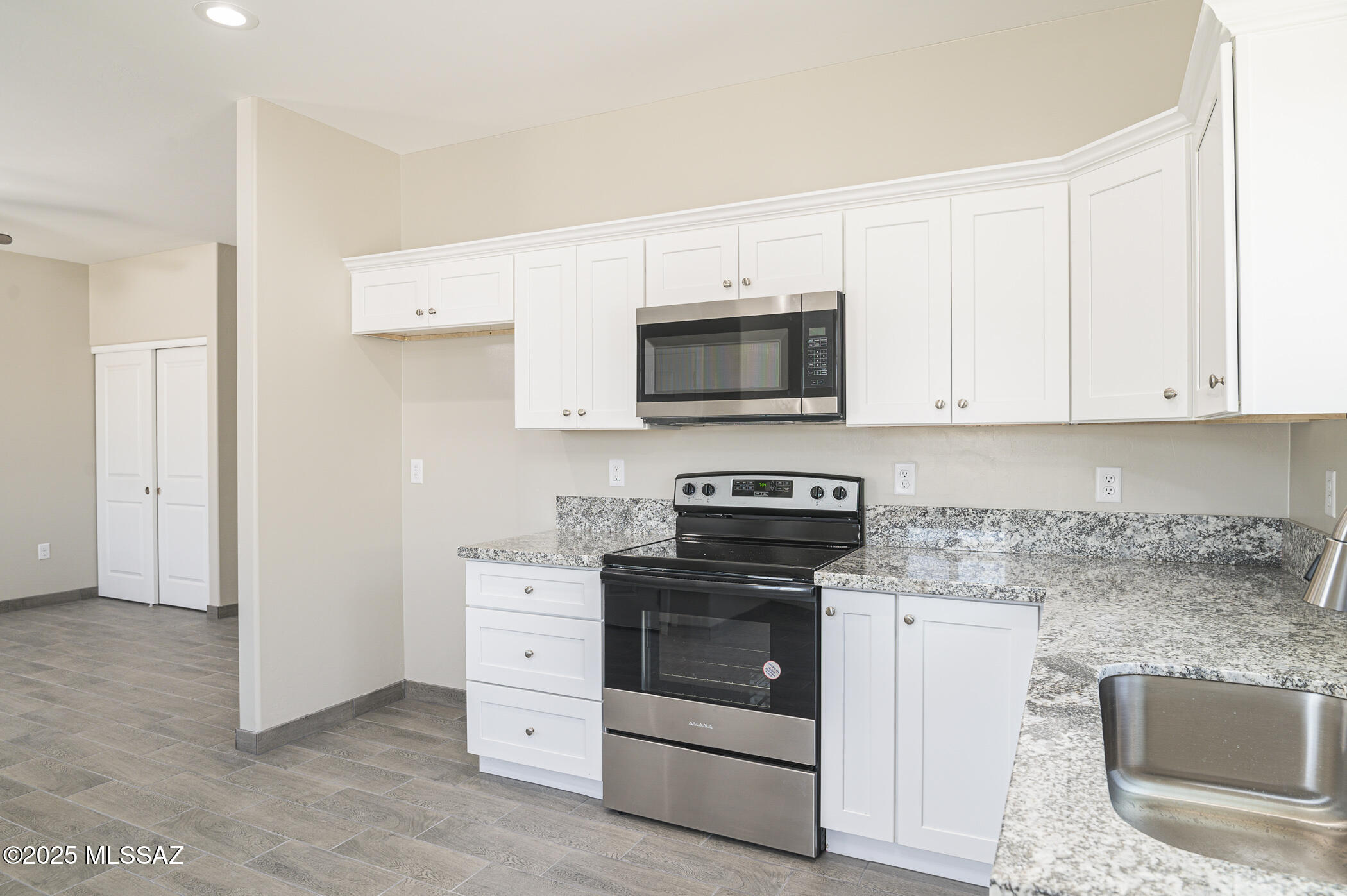 1224 N 13th Avenue