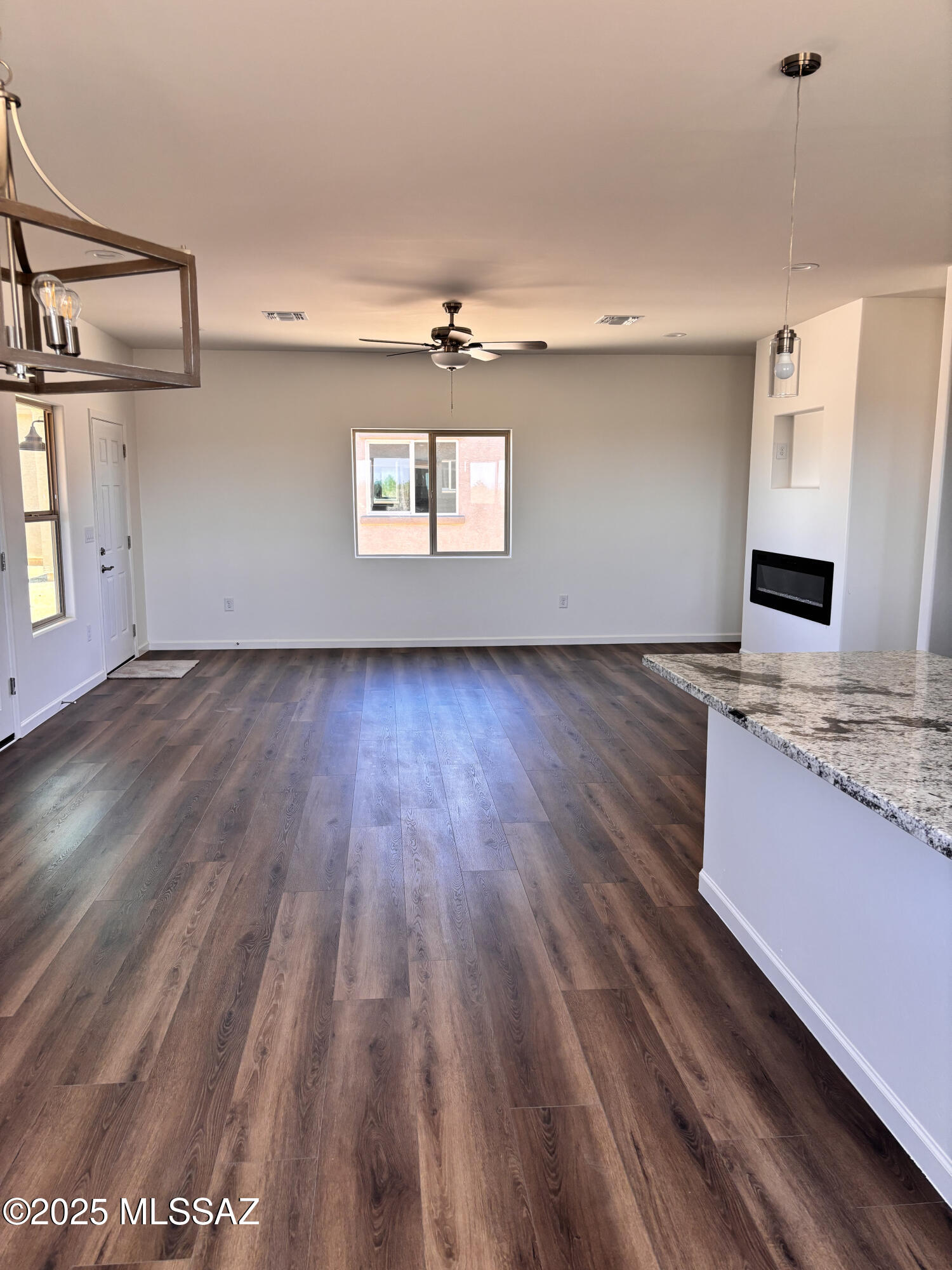 3152 E Andrada Road