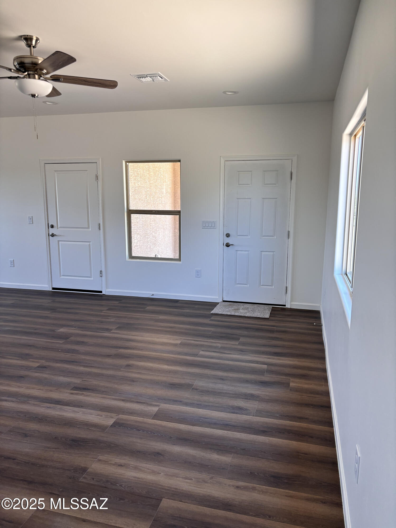 3152 E Andrada Road