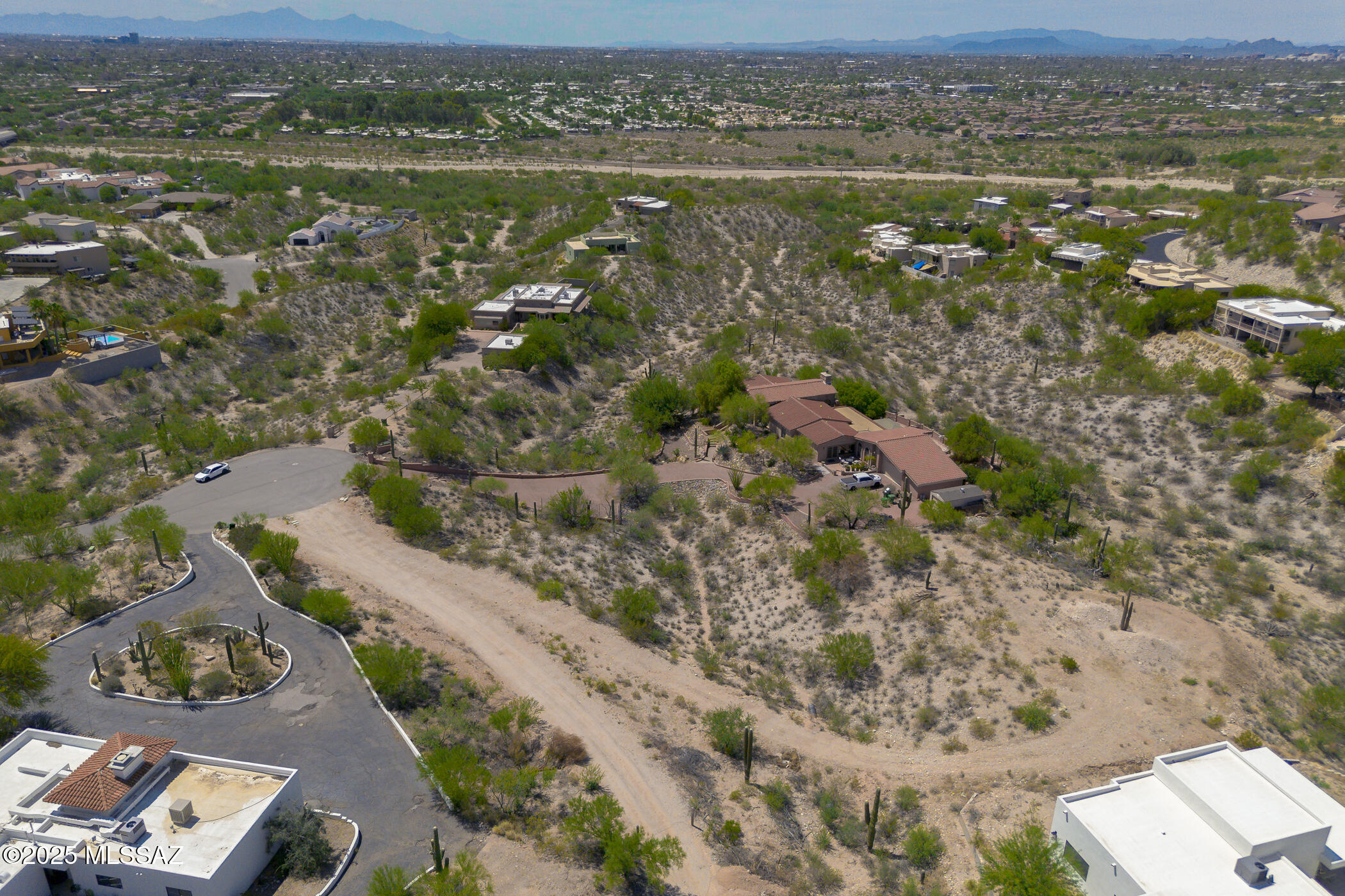 4657 E Coachlight Lane Unit: 13