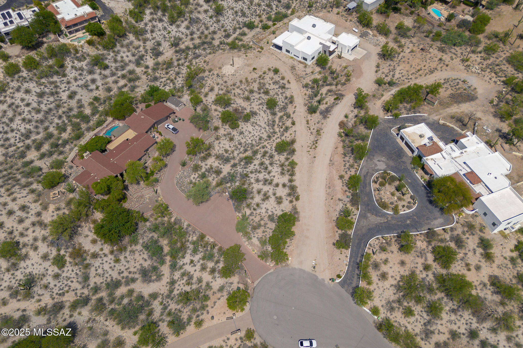 4657 E Coachlight Lane Unit: 13