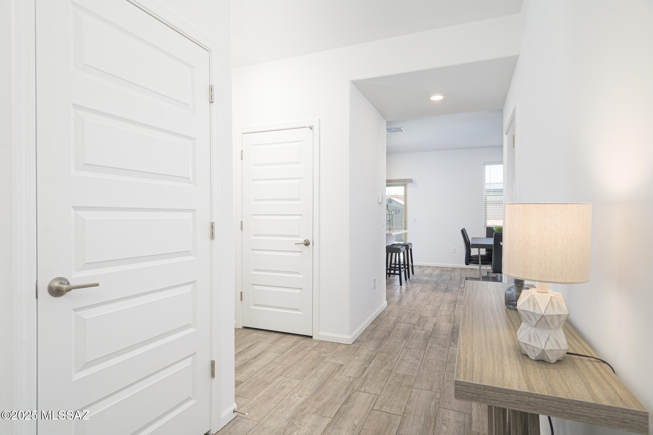 7121 W Vineridge Drive