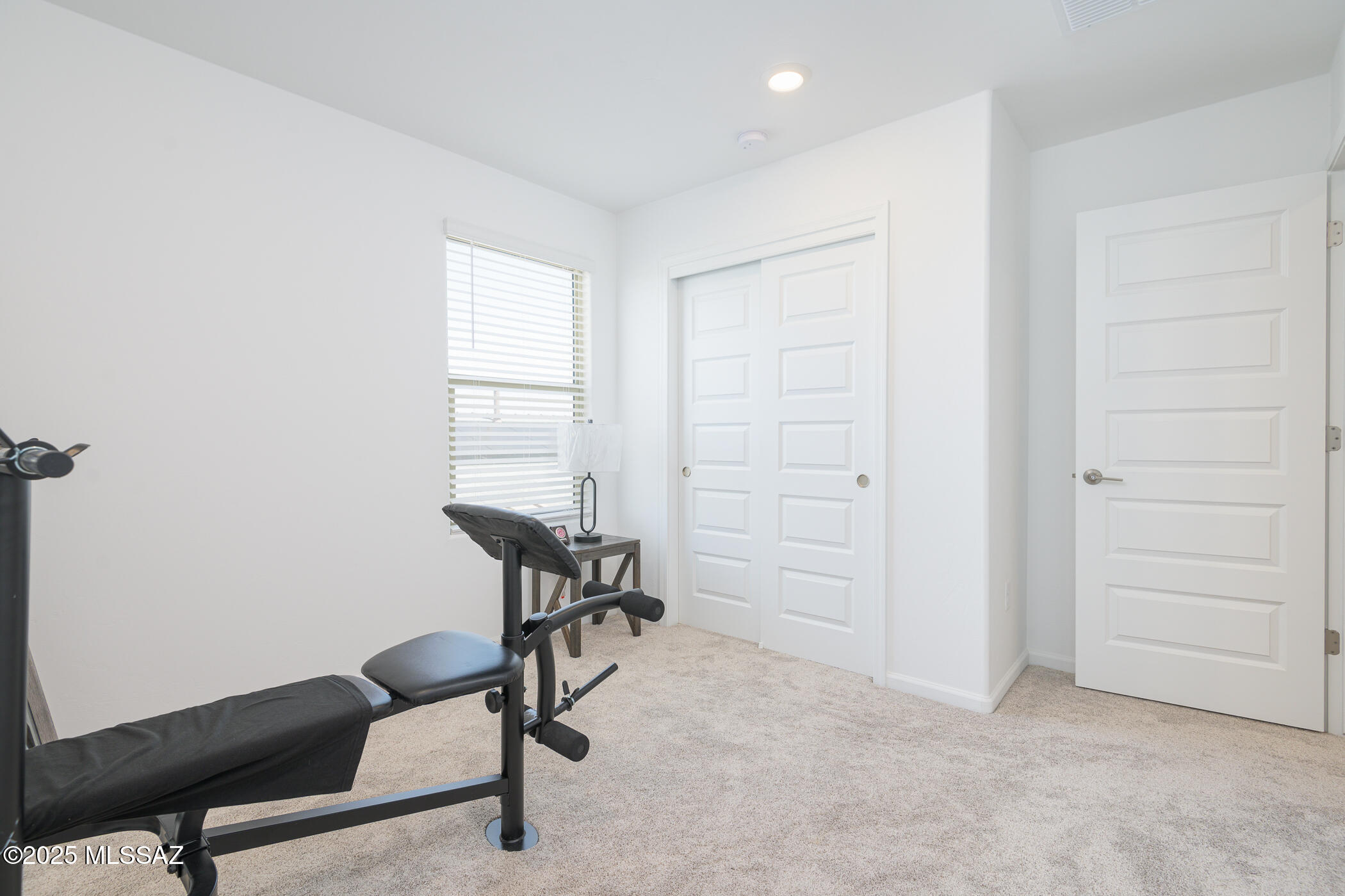 7121 W Vineridge Drive