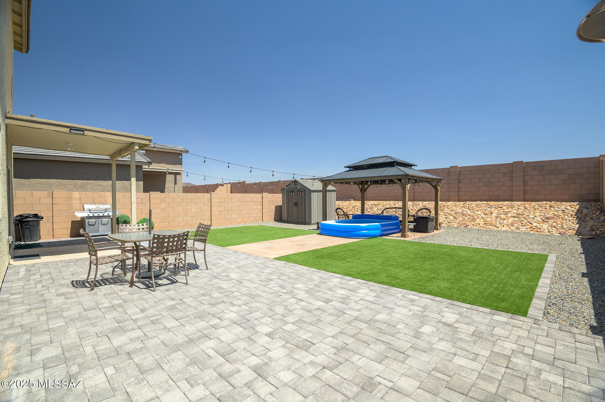 7121 W Vineridge Drive