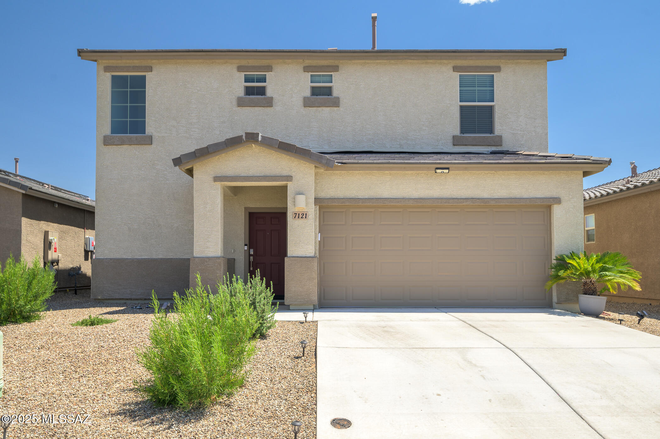 7121 W Vineridge Drive