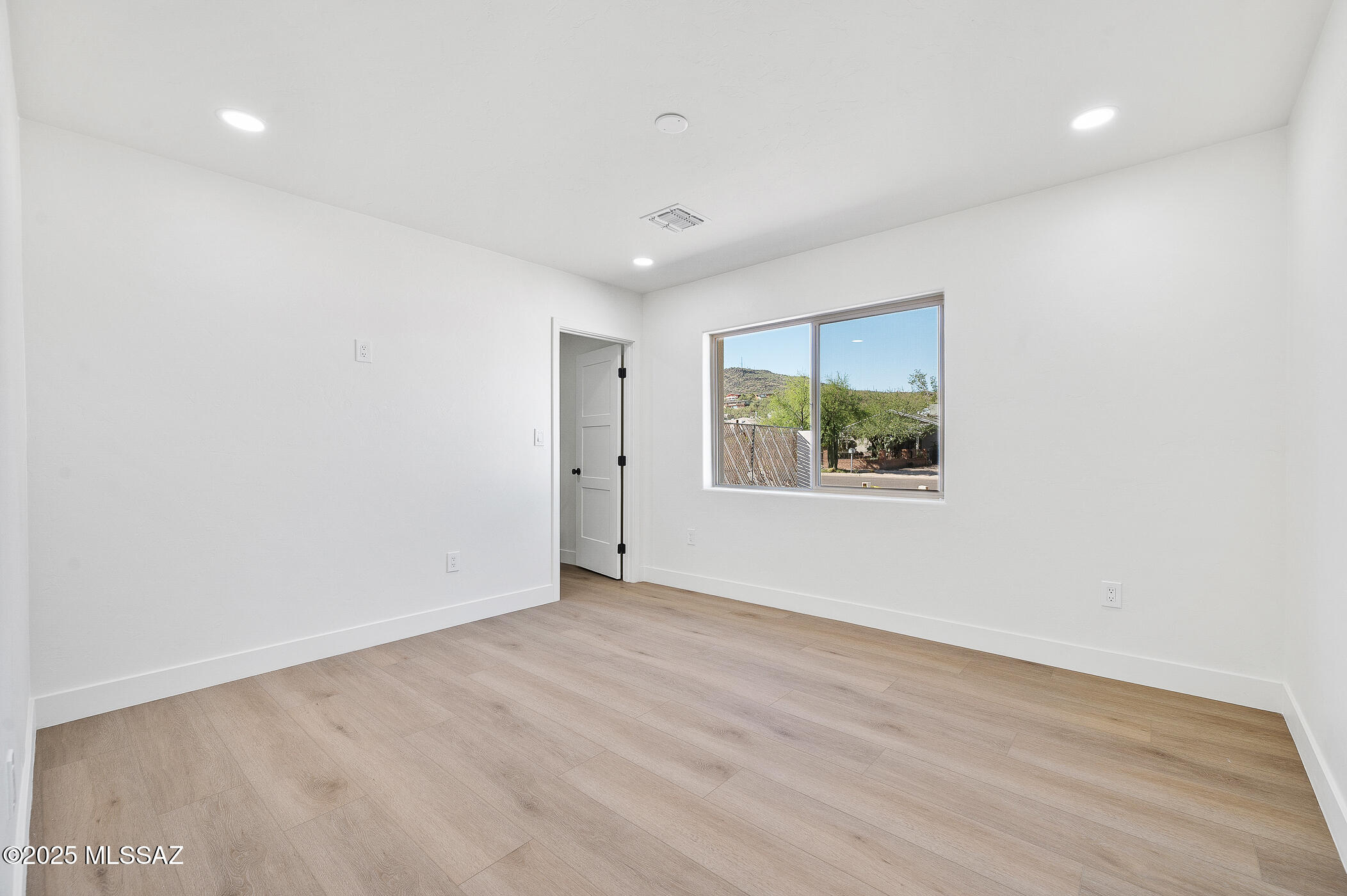 218 N Westmoreland Ave Avenue